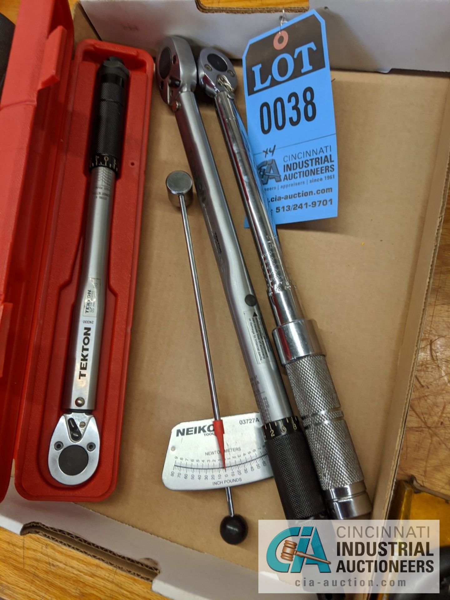 TORQUE WRENCHES BY TEKTON, NIEKO AND PROTO