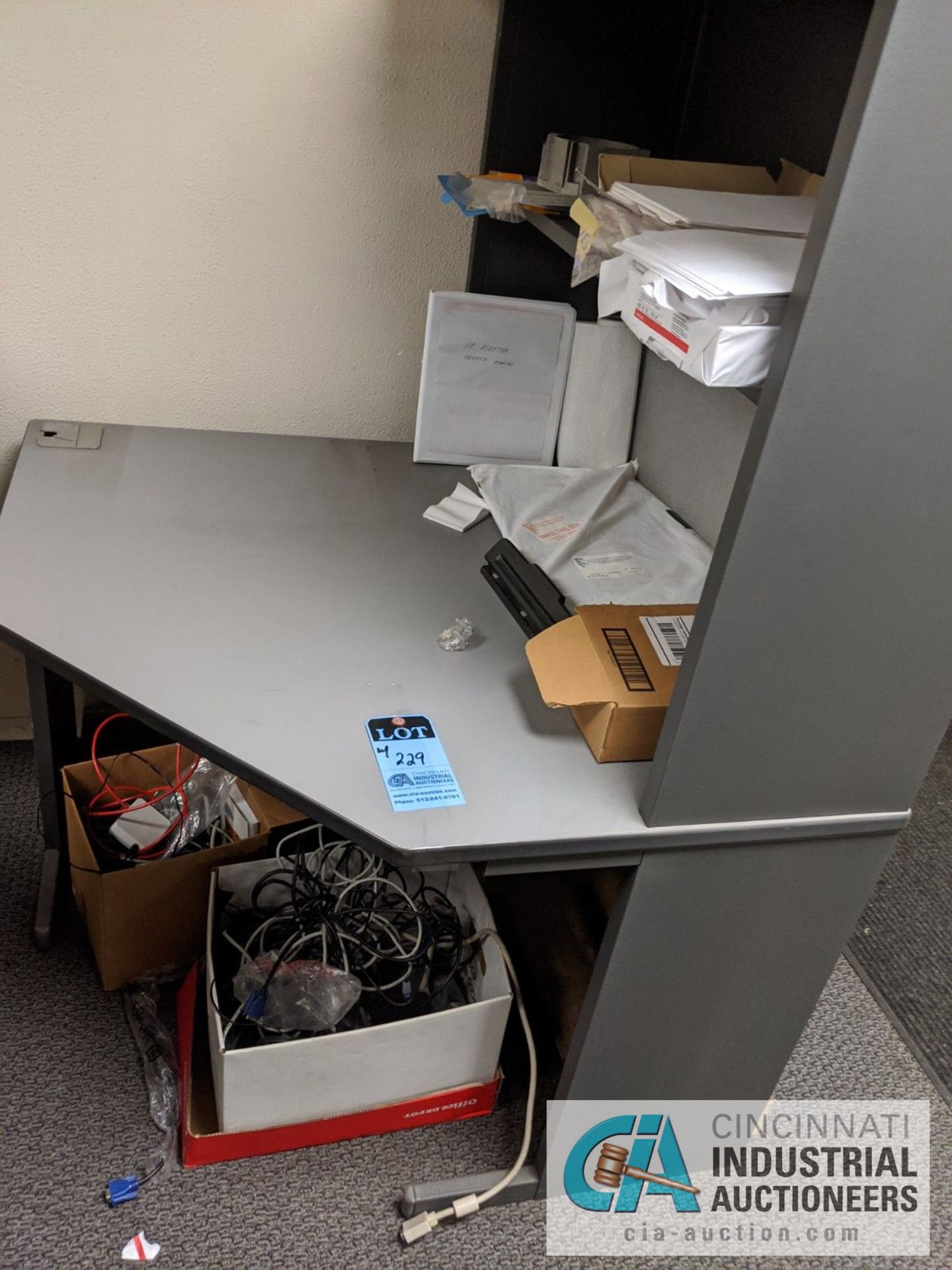 (LOT) DESK, SMALL TABLE AND DESK WITH OVERHEAD LATERAL