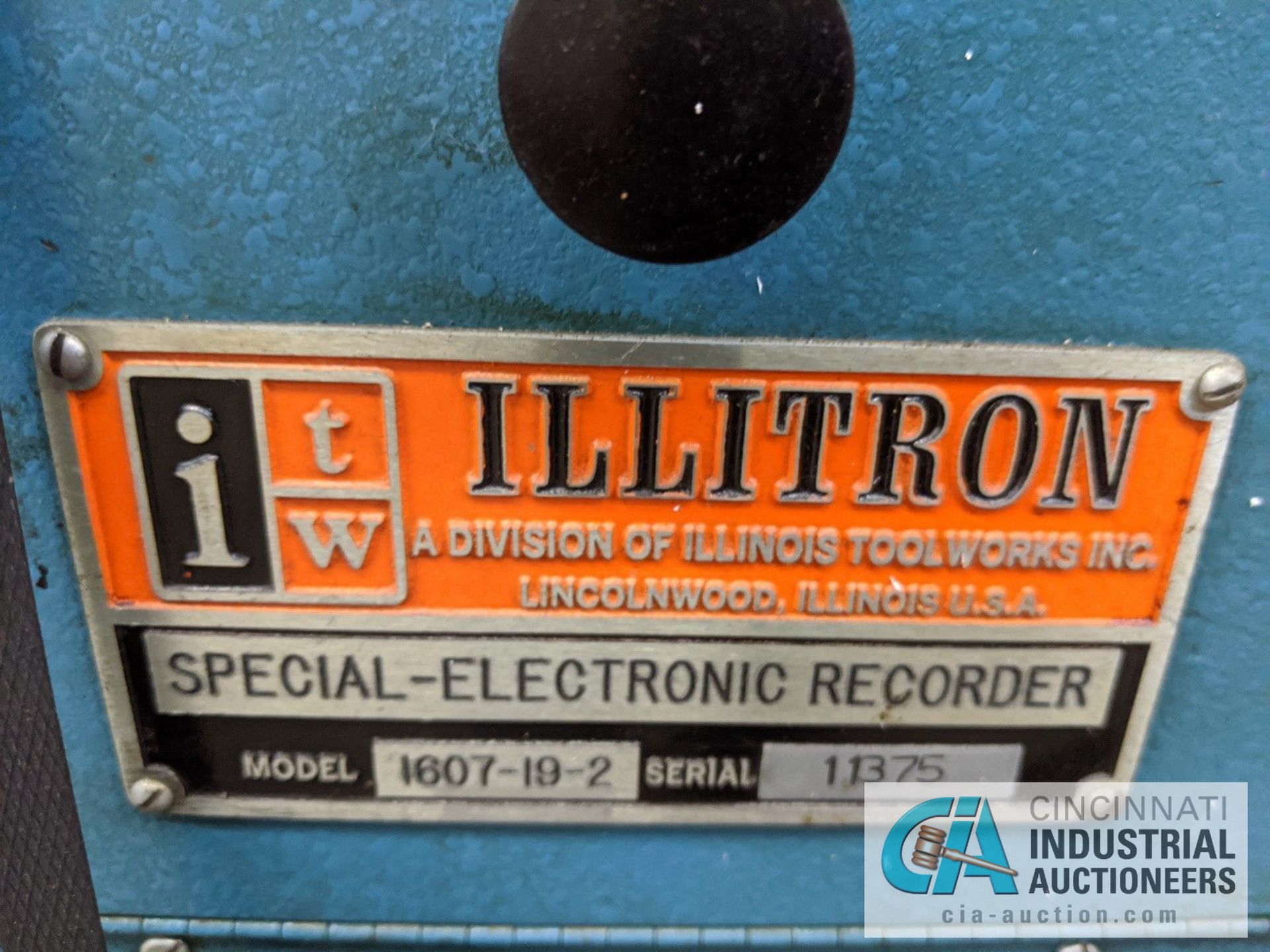 ILLITRON MODEL 1607-19-2 SPECIAL ELECTRIC RECORDER; S/N 11375 WITH SELENOIDS - Image 4 of 6
