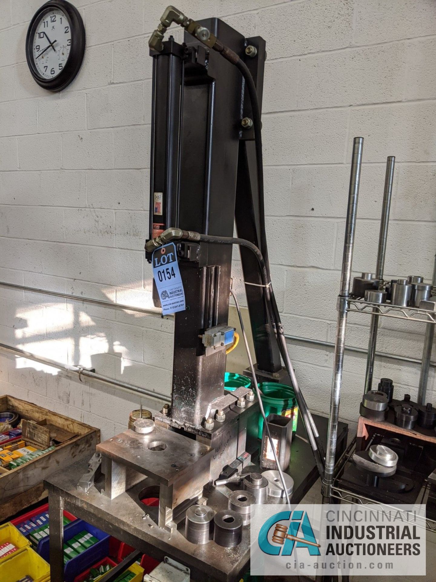 SHOP BUILT HYDRAULIC PRESS WITH 5 HP HYDRAULIC UNIT, RACK WITH ACCESSORIES - Image 2 of 6