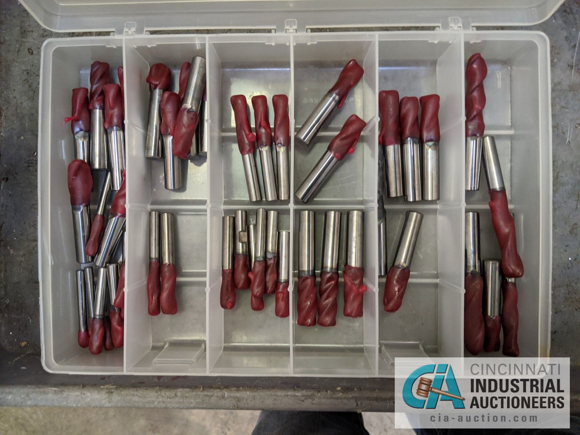 PLASTIC DRAWER INDEX WITH CARBIDE AND OTHER END MILLS - Image 4 of 9