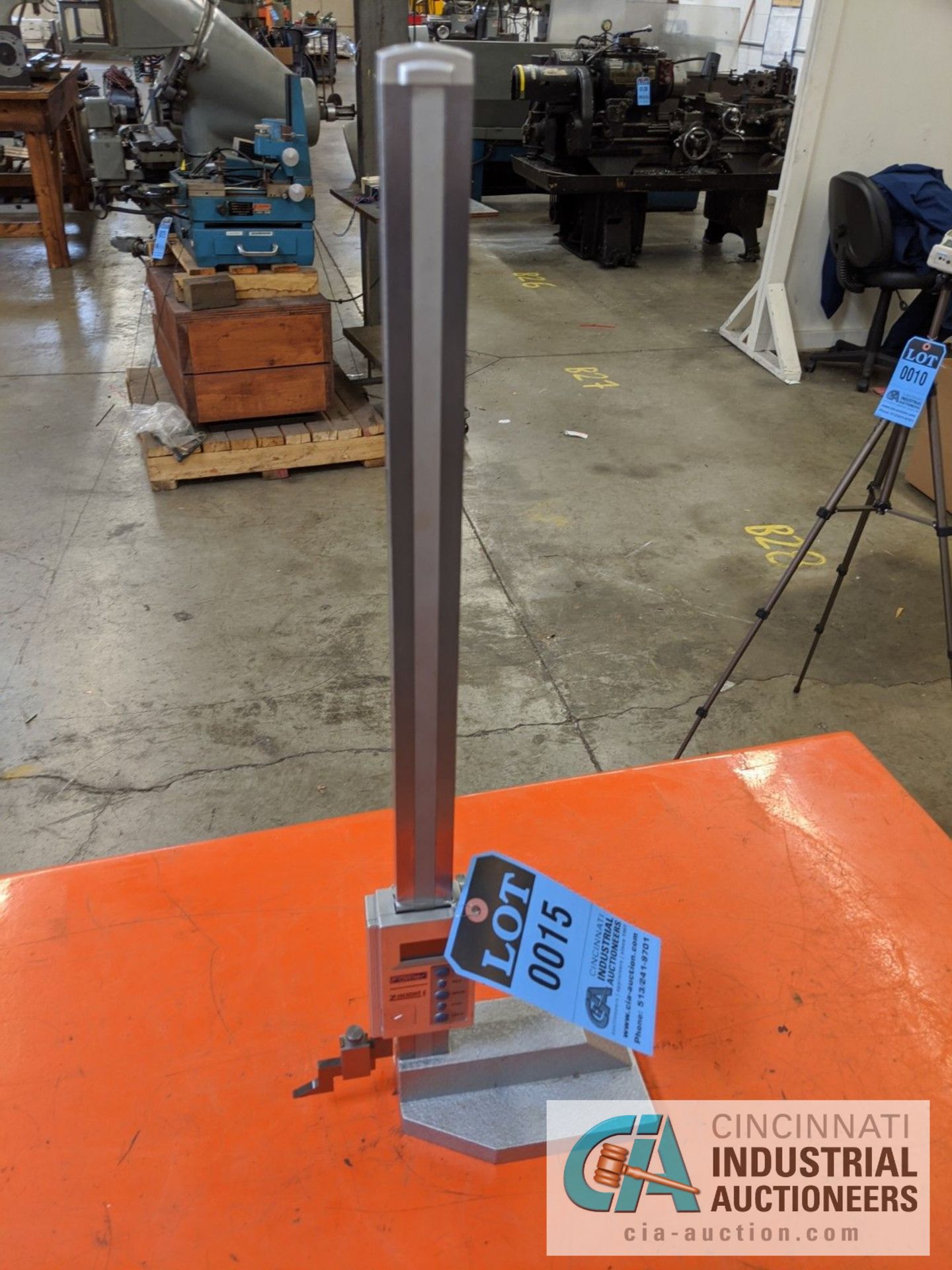 18" FOWLER "2-HEIGHT" DIGITAL HEIGHT GAGE