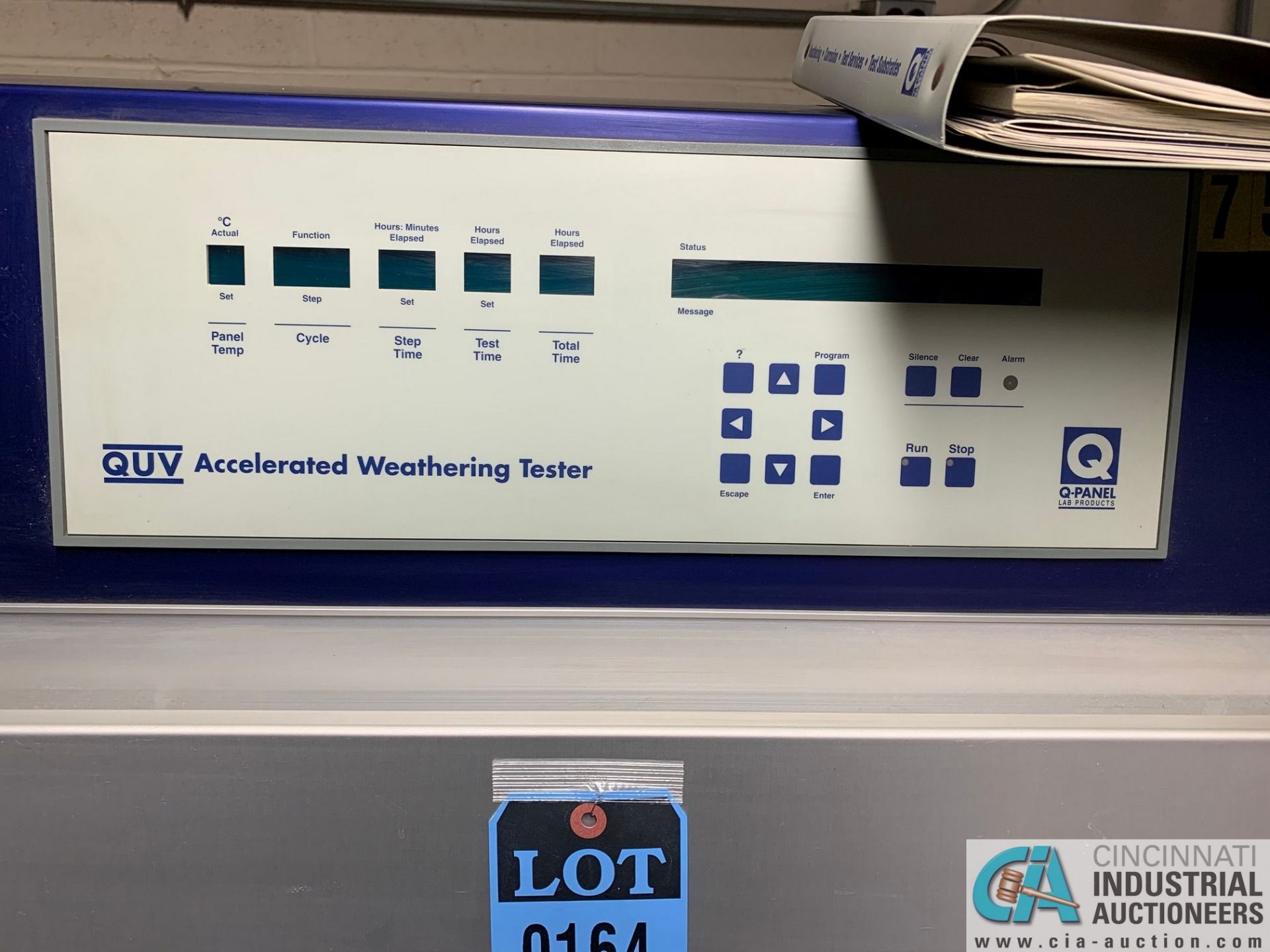 QUV MODEL BASIC WEATHER TEST UNIT; S/N 98-1005-62 - Image 2 of 6