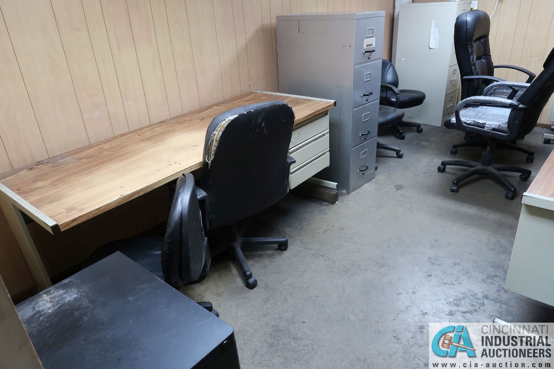 (LOT) DESKS, CHAIRS AND FILE CABINETS **NO AC UNIT**