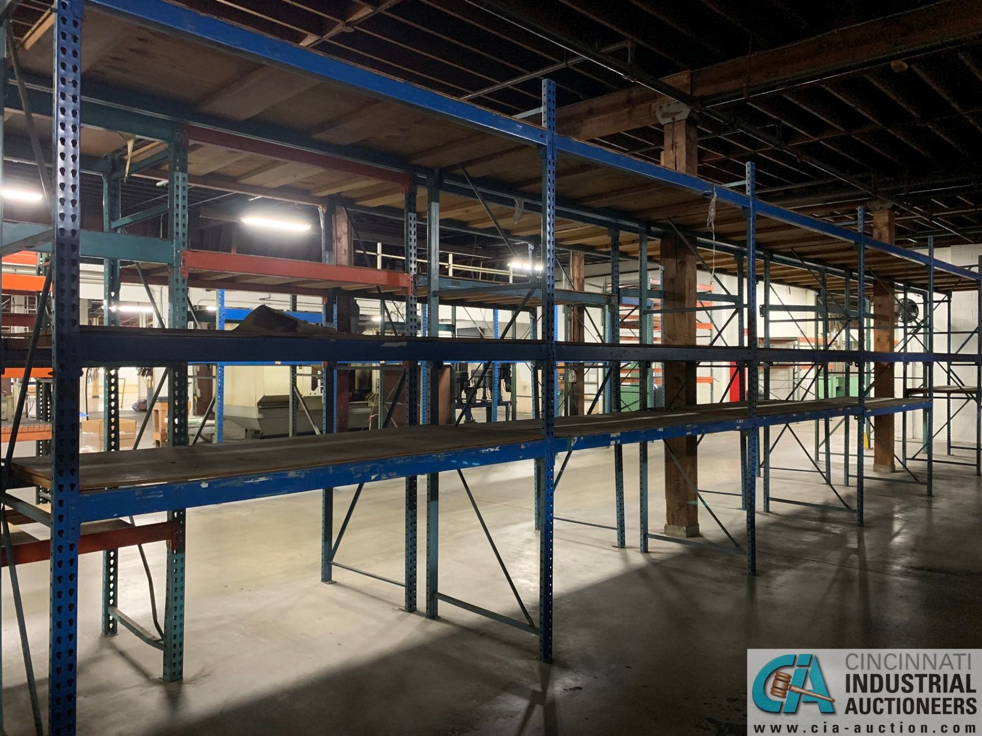 Sections 42" Deep x 10' High x 8' Wide Blue Pallet Rack, (10) 42" x 10' Uprights, (42) 8' Beams, - Image 4 of 6