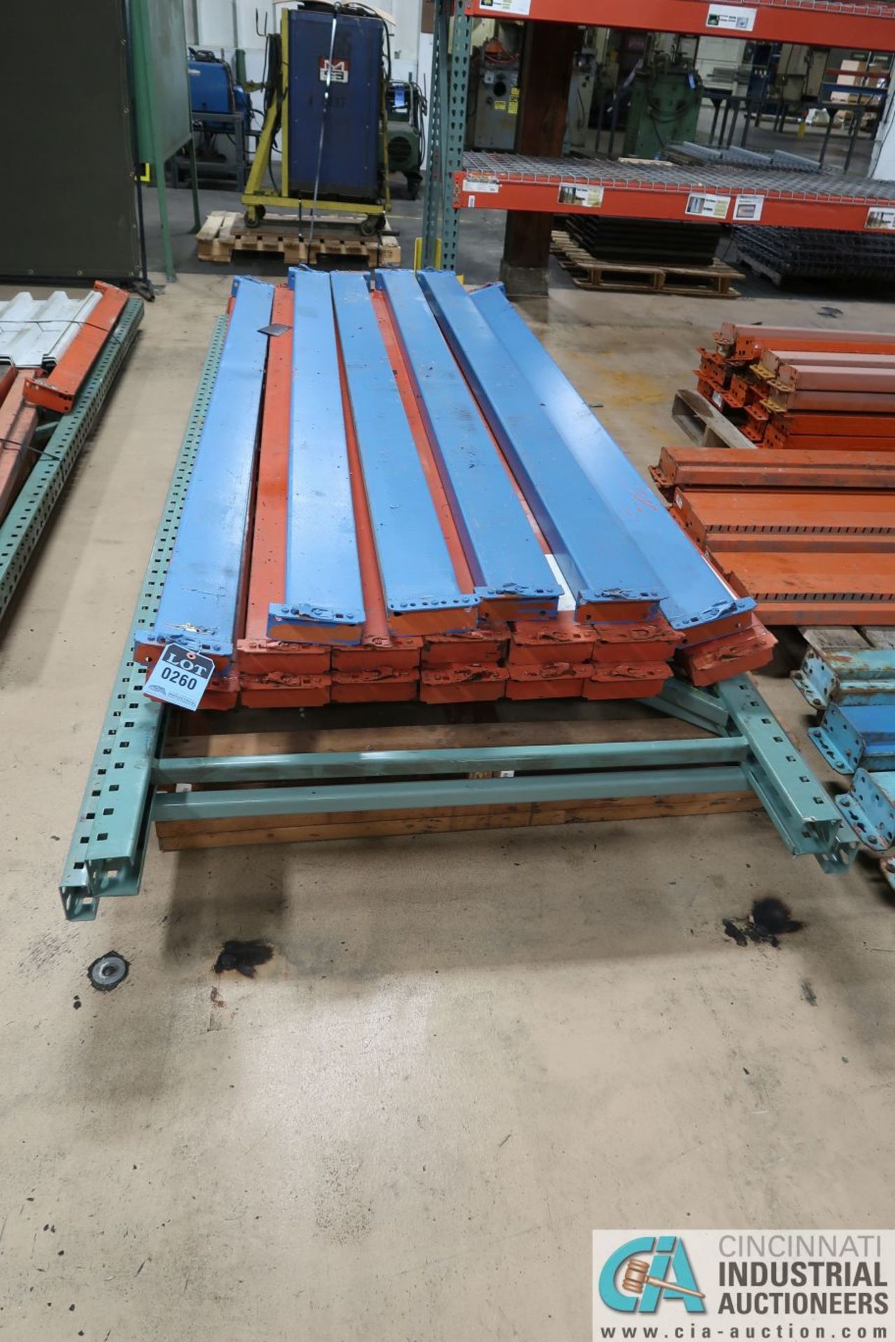 5" FACE X 8' PALLET RACK BEAMS WITH (2) UPRIGHTS