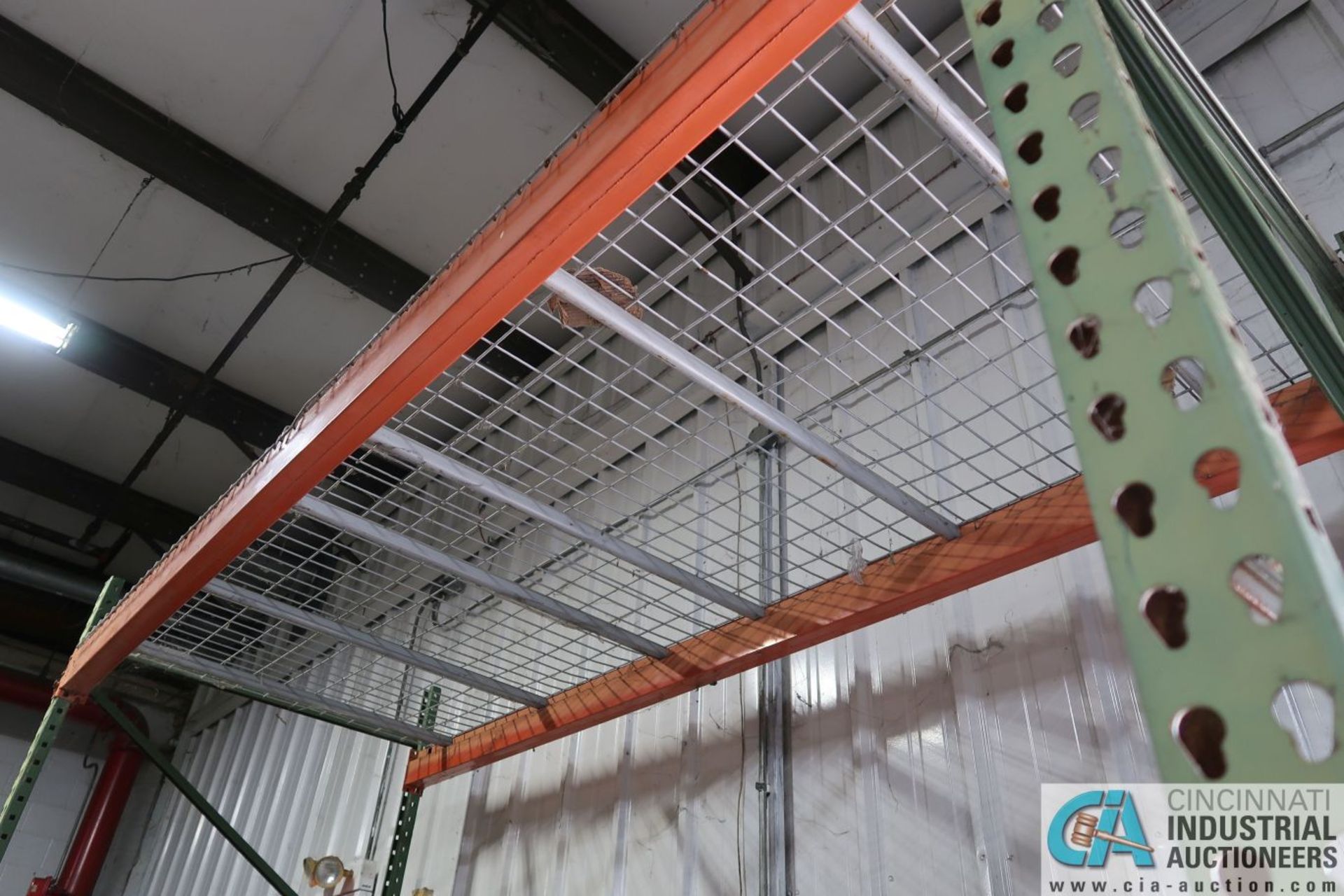 Free-Standing Sections Orange and Green Pallet Rack Along Dock Wall (8) Uprights, (14) Beams, (12) - Image 8 of 17