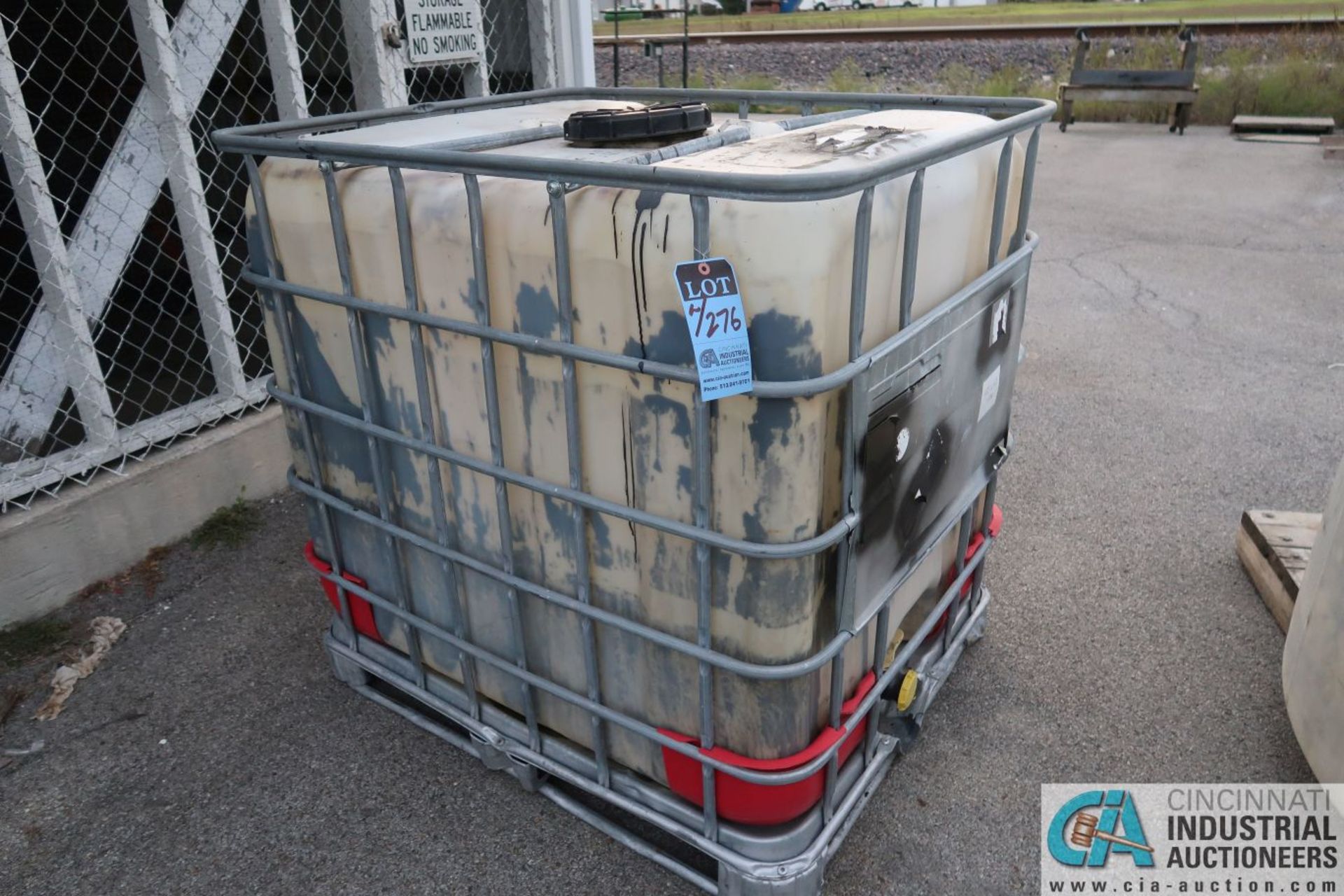 1,000 LITER / 264 GALLON WIRE FRAMED PLASTIC WASTE OIL TANKS - Image 2 of 3