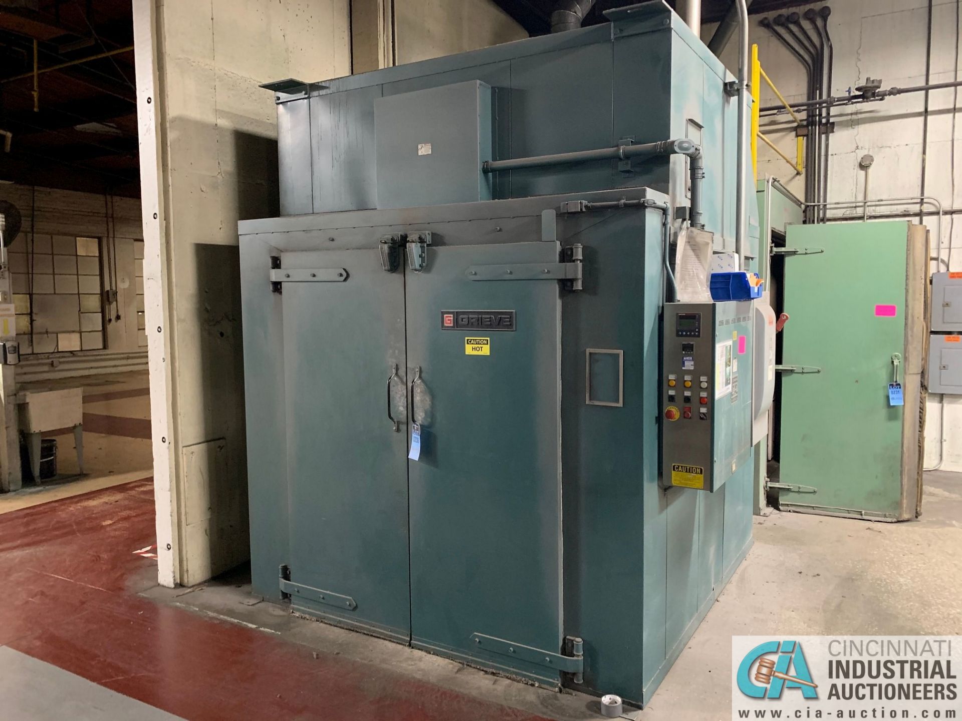 5' X 6' X 7' HIGH (APPROX.) GRIEVE MODEL WTH-566-800 ELECTRIC BATCH OVEN; S/N 94826A0708, 375 DEGREE