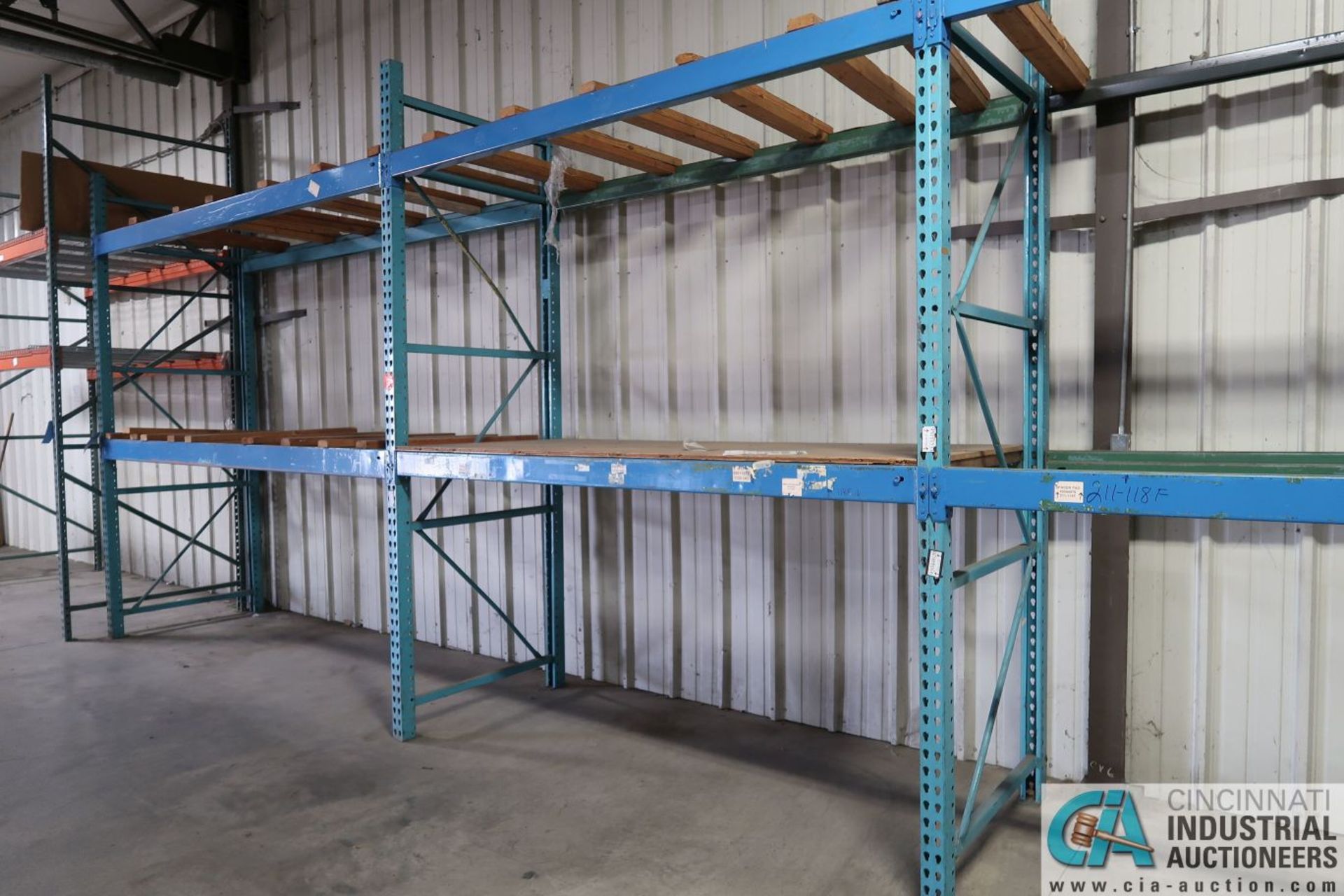 Sections Pallet Rack; (6) 44" x 10' Uprights, (16) 8' Beams, (4) 10' Beams - Image 4 of 18