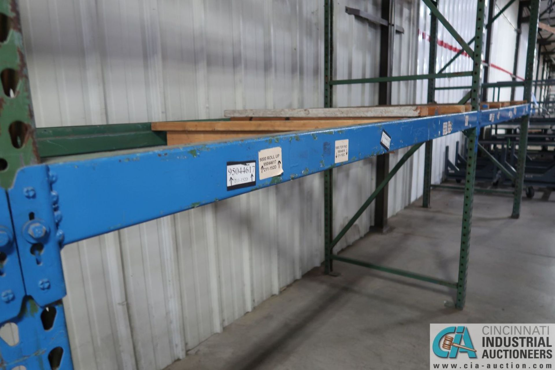 Sections Pallet Rack; (6) 44" x 10' Uprights, (16) 8' Beams, (4) 10' Beams - Image 14 of 18