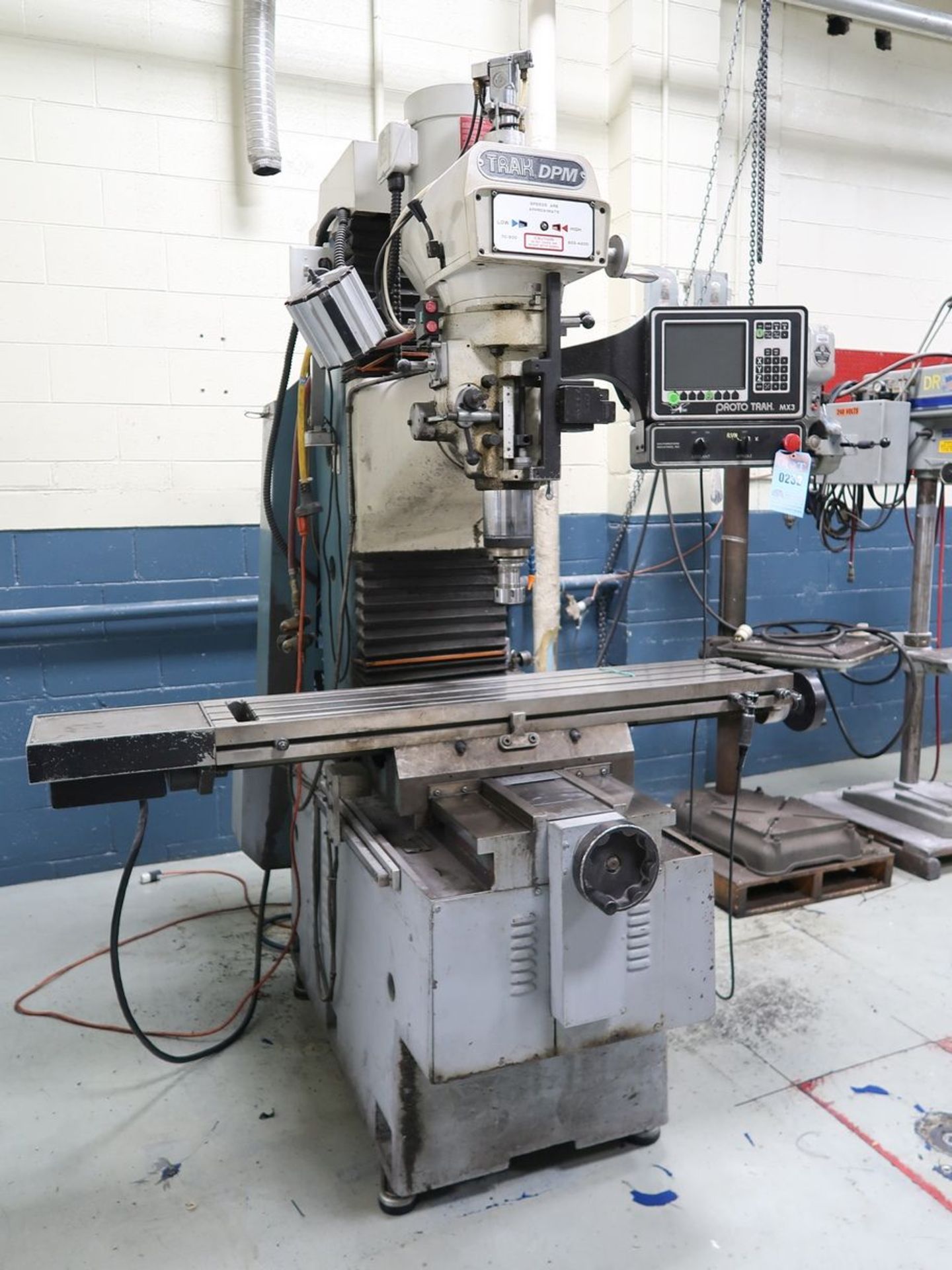 5-HP SWI TRAK DPM CNC VERTICAL BED TYPE MILLING MACHINE; S/N 95-2110-1995-00001, SWI PROTO TRAK