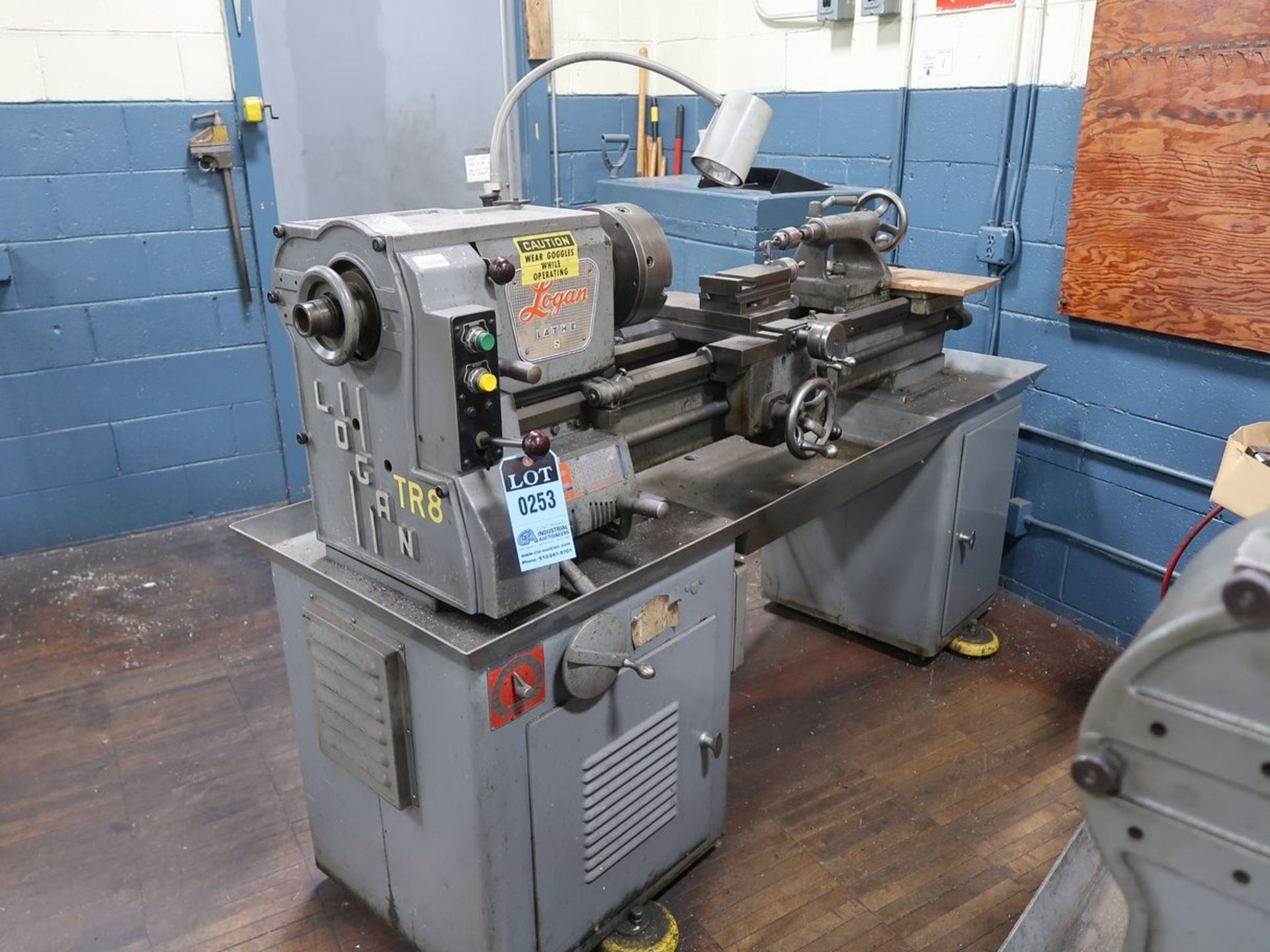 15" X 40" LOGAN MODEL 6561H ENGINE LATHE; S/N 83386, 10" 3-JAW CHUCK - Image 2 of 8