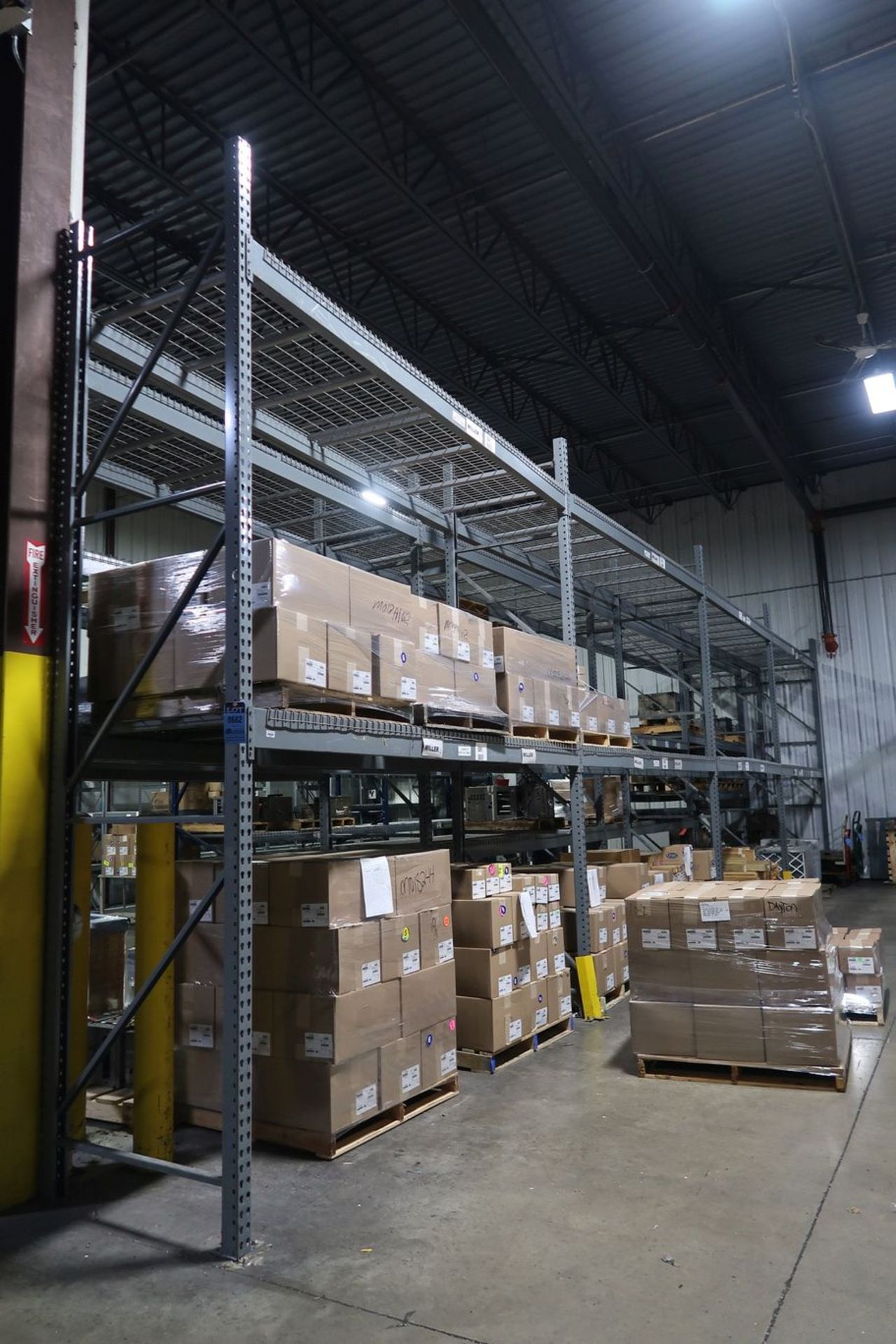 SECTIONS 120" X 42" X 144" ADJUSTABLE BEAM PALLET RACKS