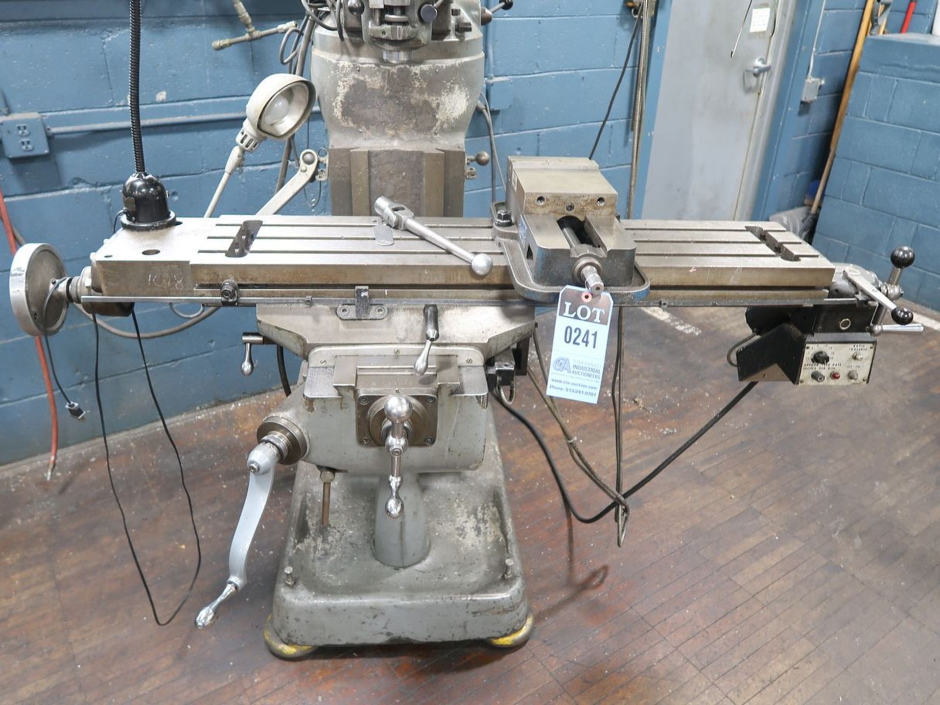 1-1/2 HP BRIDGEPORT VERTICAL MILLING MACHINE; S/N 162648, W/ MITUTOYO DRO - Image 6 of 9