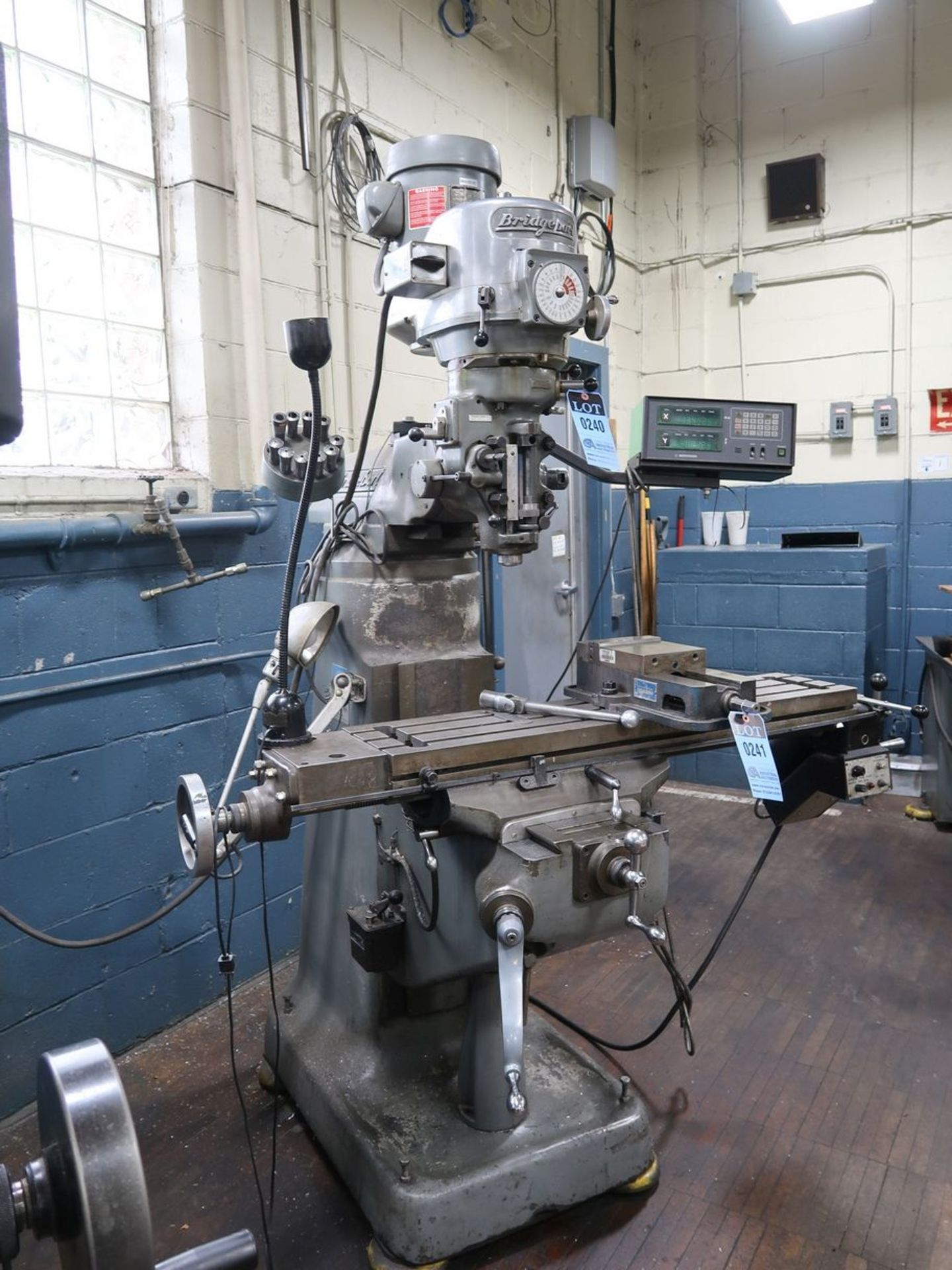 1-1/2 HP BRIDGEPORT VERTICAL MILLING MACHINE; S/N 162648, W/ MITUTOYO DRO - Image 8 of 9