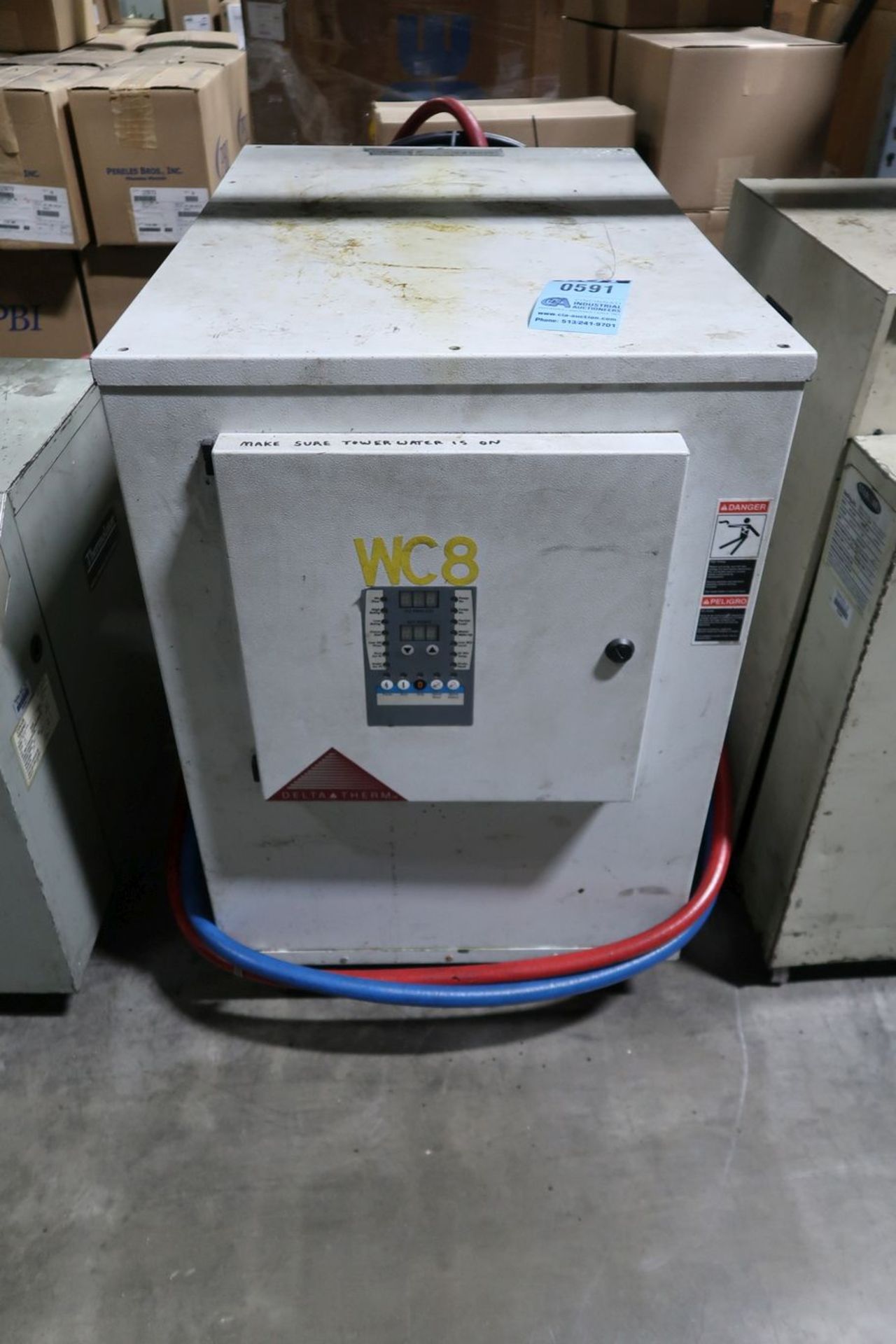 DELTA T SYSTEM MODEL TCWCD230 TEMPERATURE CONTROLLER; S/N 16213011105