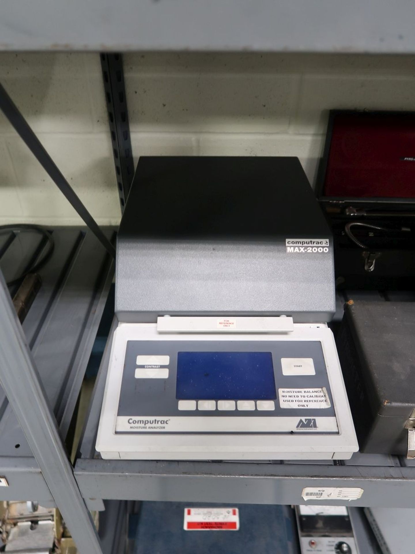 AZI MODEL COMPUTRAC MAX-2000 MOISTURE ANALYZER