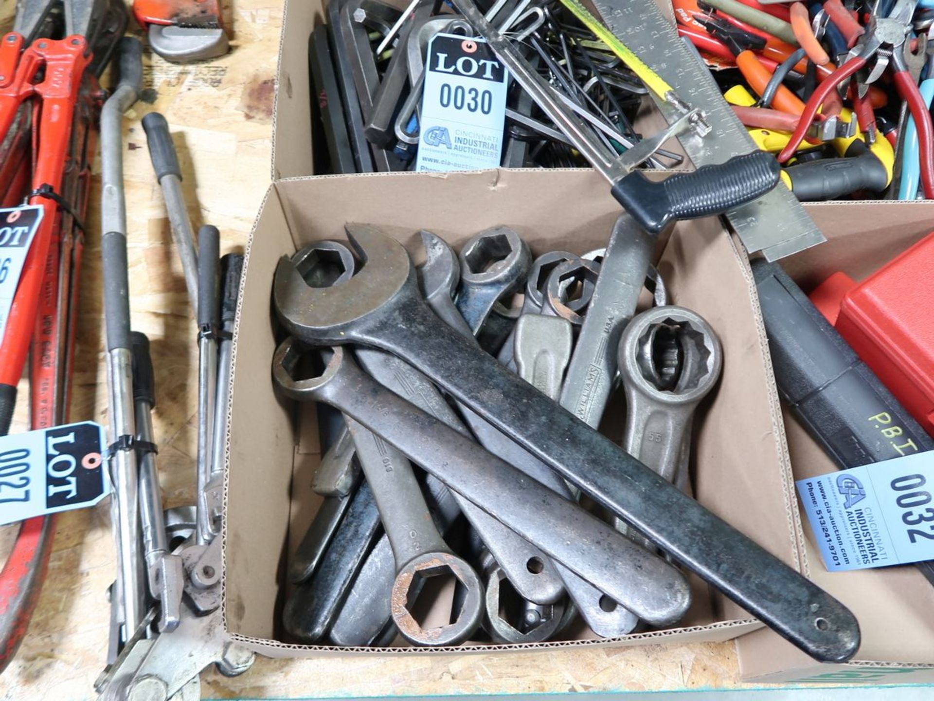 (LOT) WRENCHES