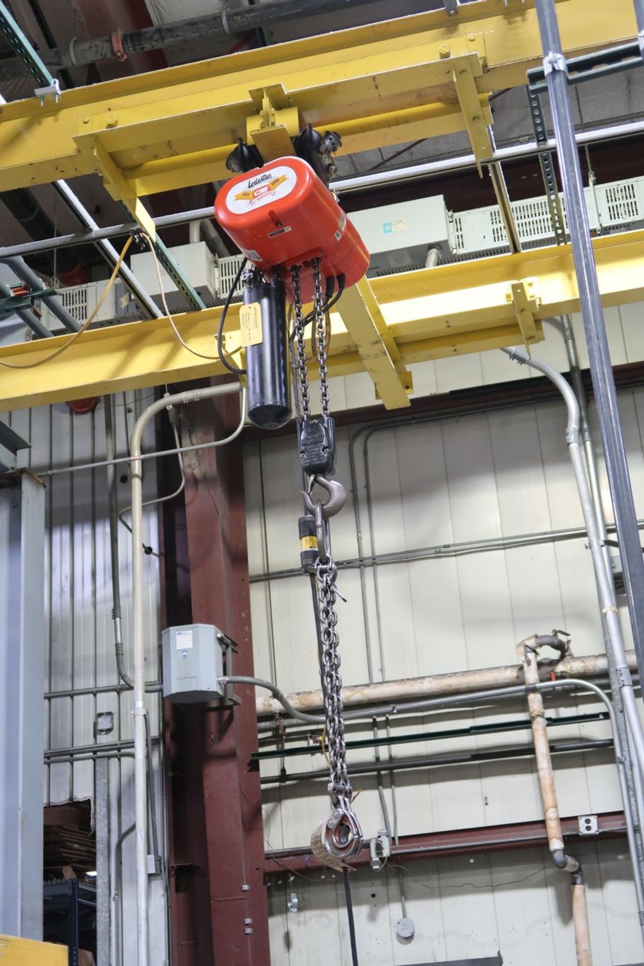 **2-TON X 6' X 25' APPROX. FREE-STANDING CRANE SYSTEM**Subject to bid confirmation** - Image 3 of 5