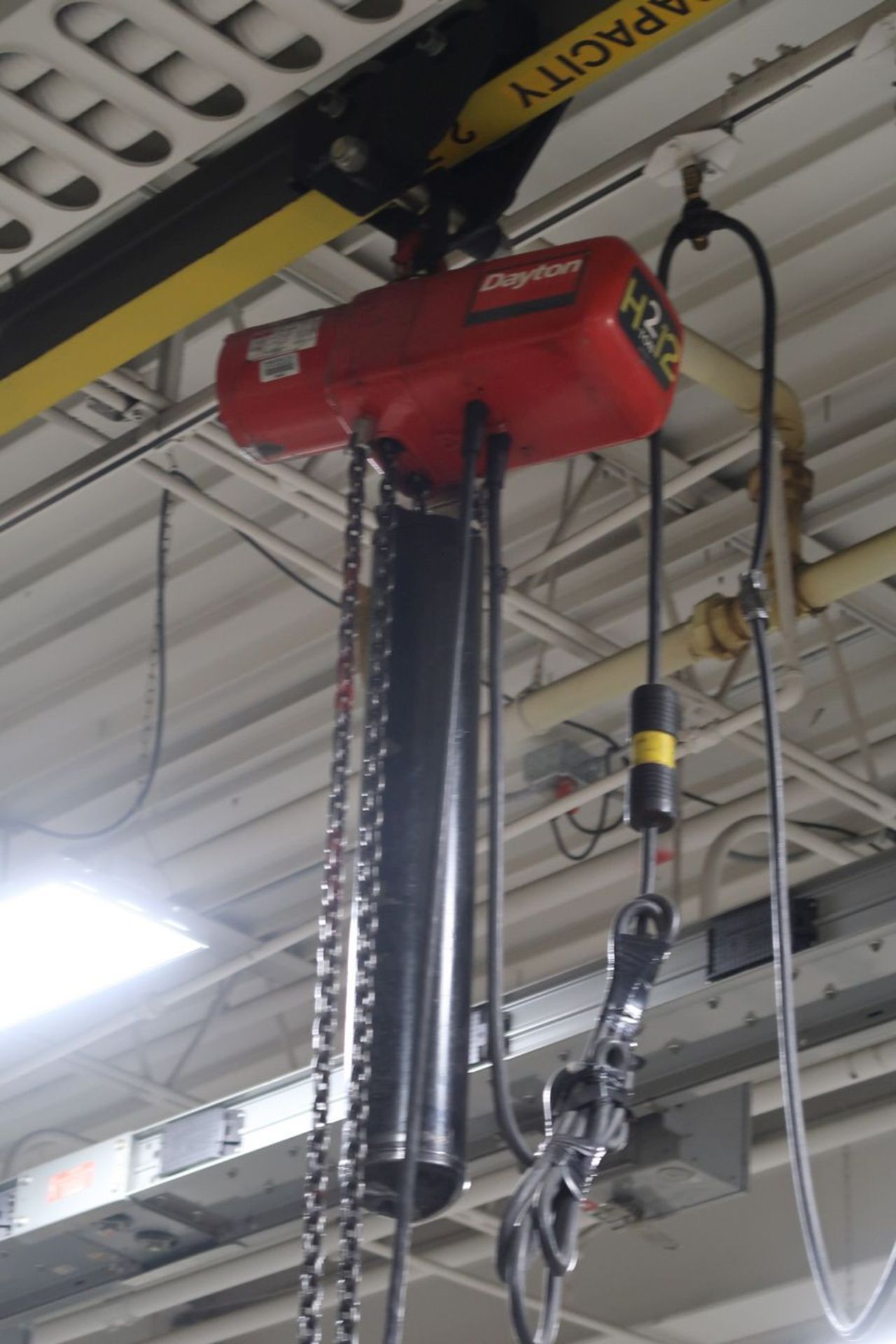 2-TON DAYTON ELECTRIC CHAIN HOIST W/ PENDANT - Image 4 of 4