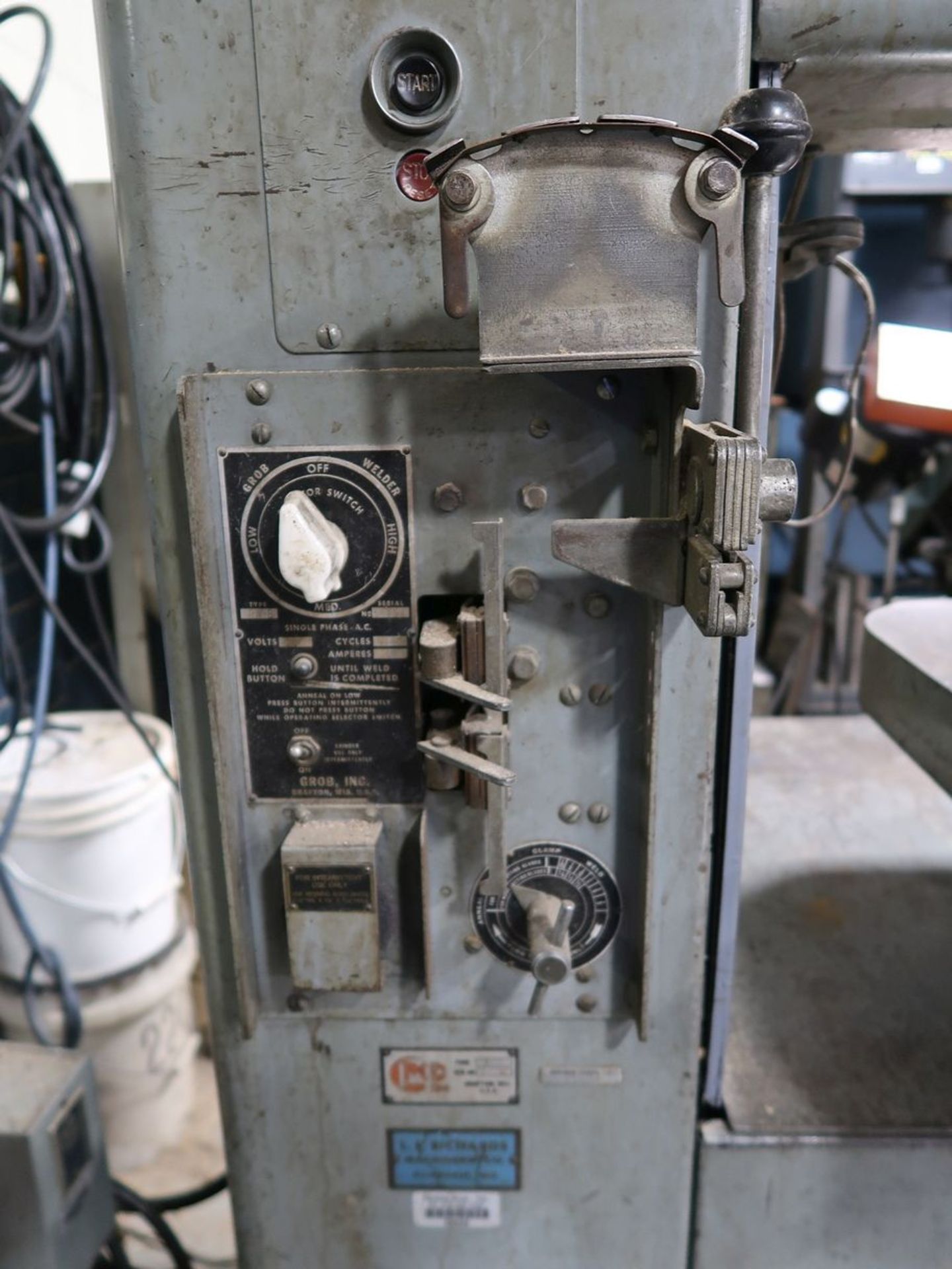 18" GROB NS18 VERTICAL BAND SAW; S/N 83332-TR29, BLADE WELDER - Image 5 of 7