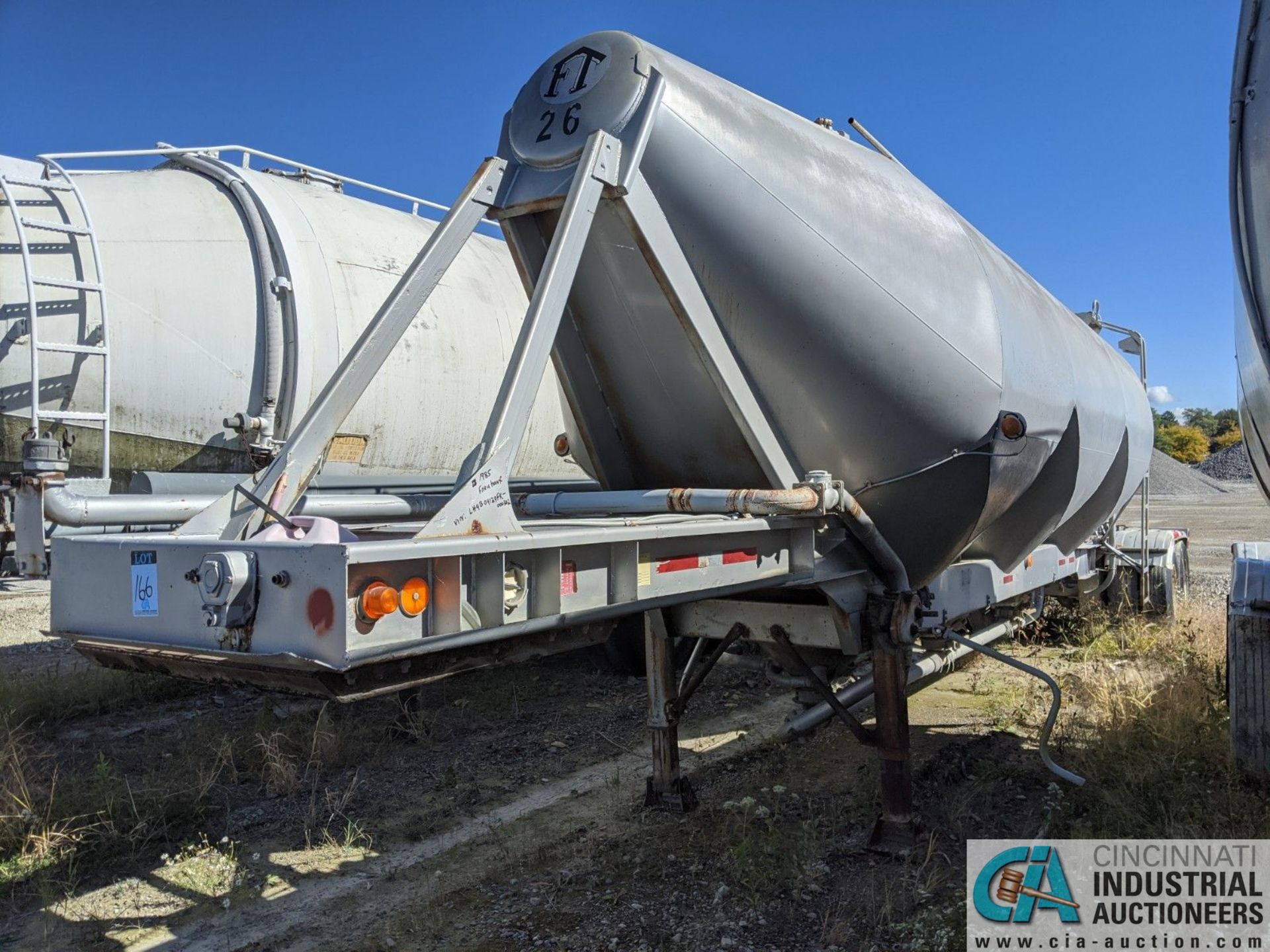 1985 FRUEHAUF BULT TANKER TRAILER; S/N 1H4B04129FK000302 **1 Williams Street, Grand River, OH