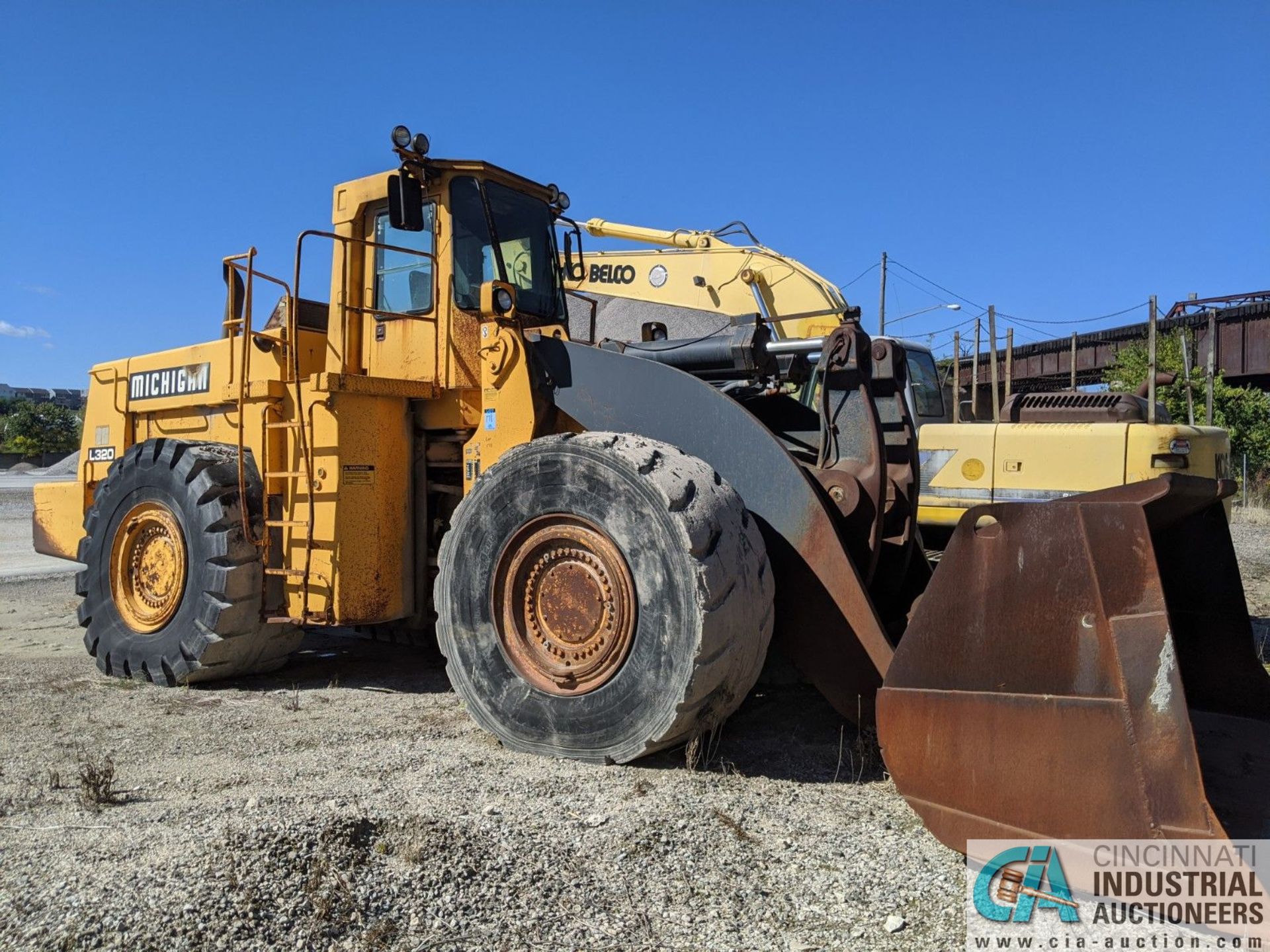 MICHIGAN MODEL L320 RUBBER TIRE WHEEL LOADER; S/N 811A197CAC, 12' BUCKET **2100 Central Furnace Ct.,