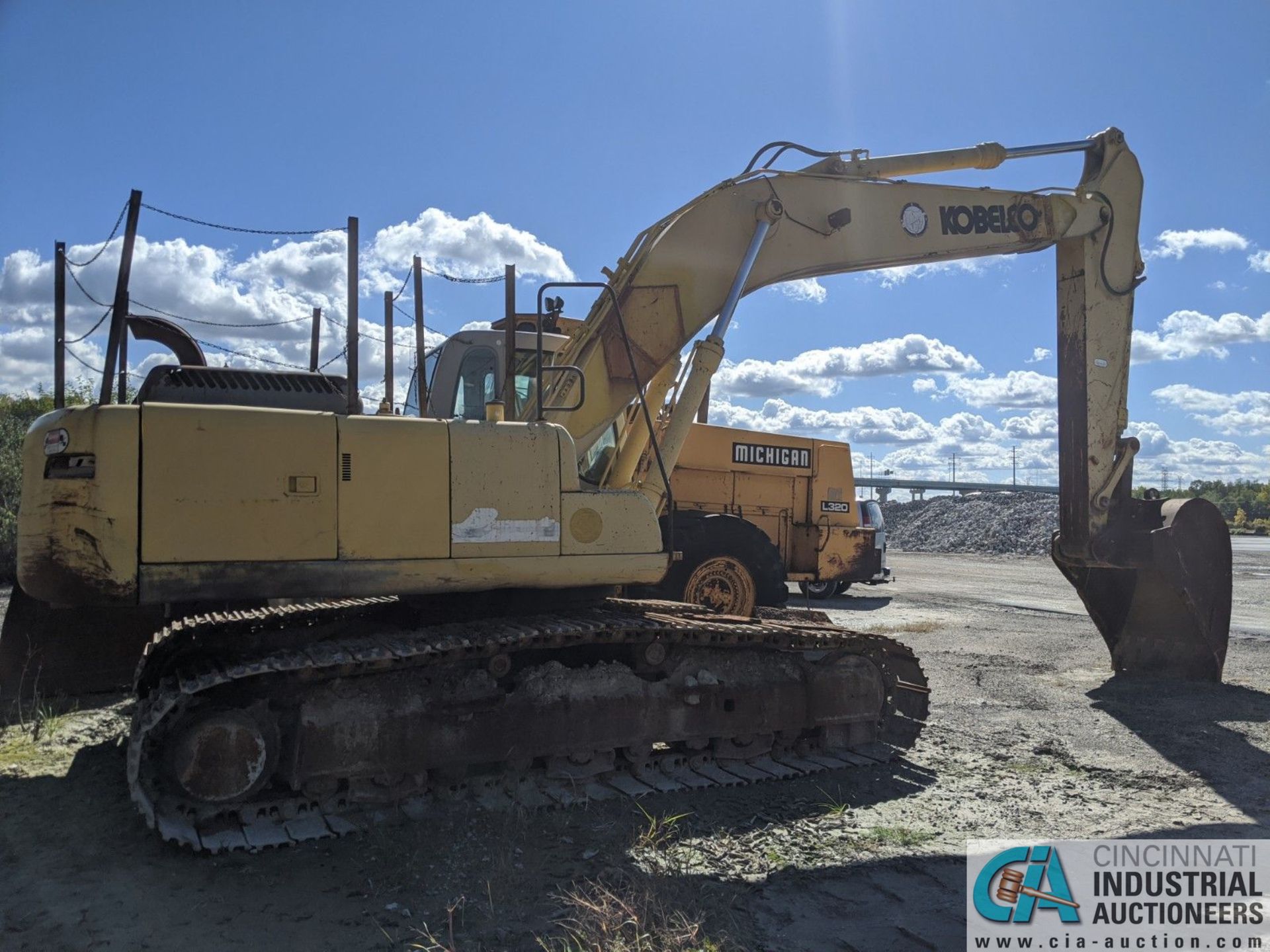 KOBELCO MODEL SK290LC EXCAVATOR; S/N LB03-U0147, 46" BUCKET **2100 Central Furnace Ct., Cleveland - Image 3 of 12