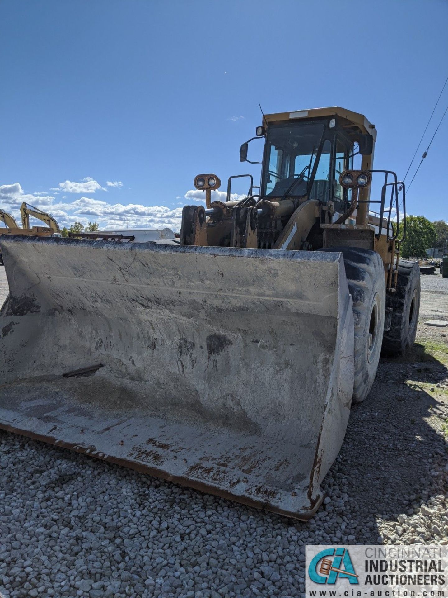 KAWASAKI MODEL 95ZIV RUBBER WHEEL LOADER; S/N 9703-5444, TRANSMISSION ISSUE **1 Williams Street, - Image 2 of 10