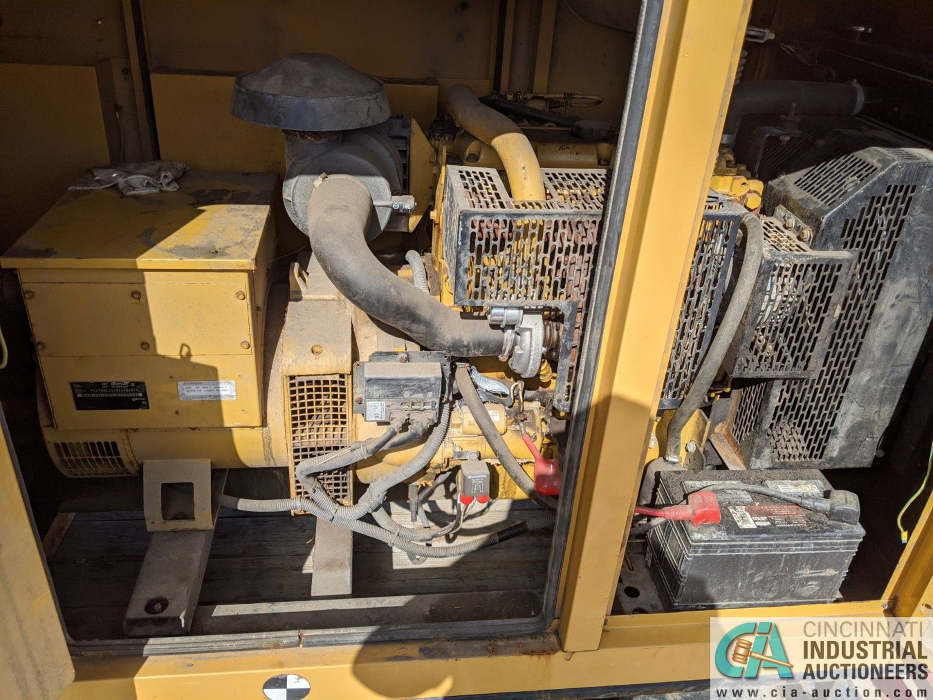 50 KVA CATERPILLAR MODEL D50-4S GENERATOR SET; S/N CAT00C44JN4D01144, CAT C4.4 ENGINE (2007) (220 - Image 7 of 9