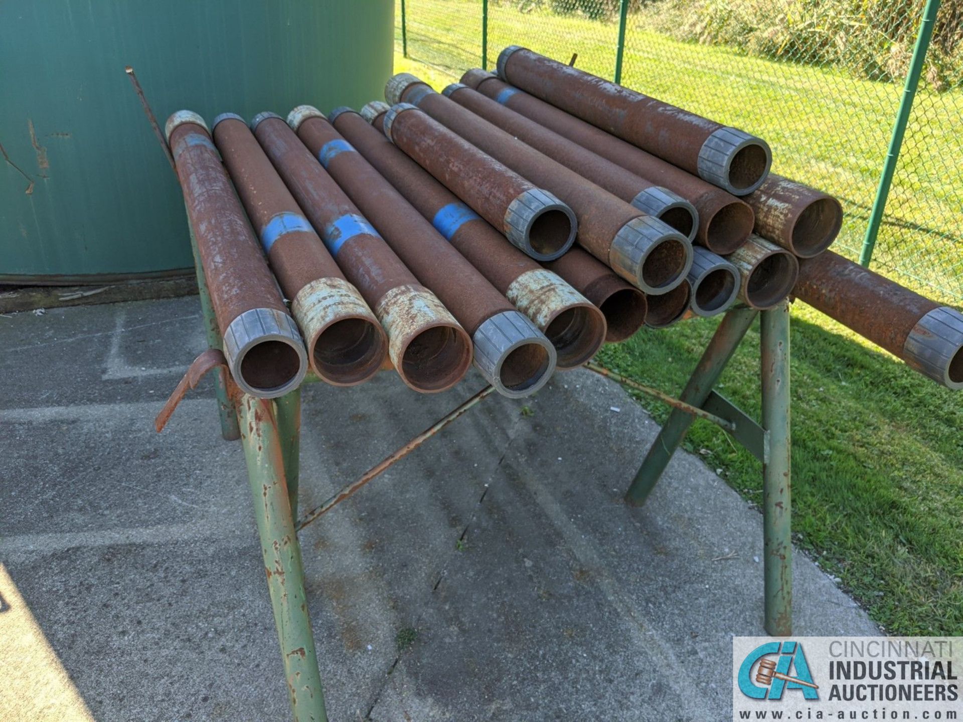 JOINTS OF 4" PIPE - LENGTHS FROM 3' TO 10' WITH SMALL PIPE STANDS **38700 Pelton Rd., Willoughby, OH - Image 3 of 3