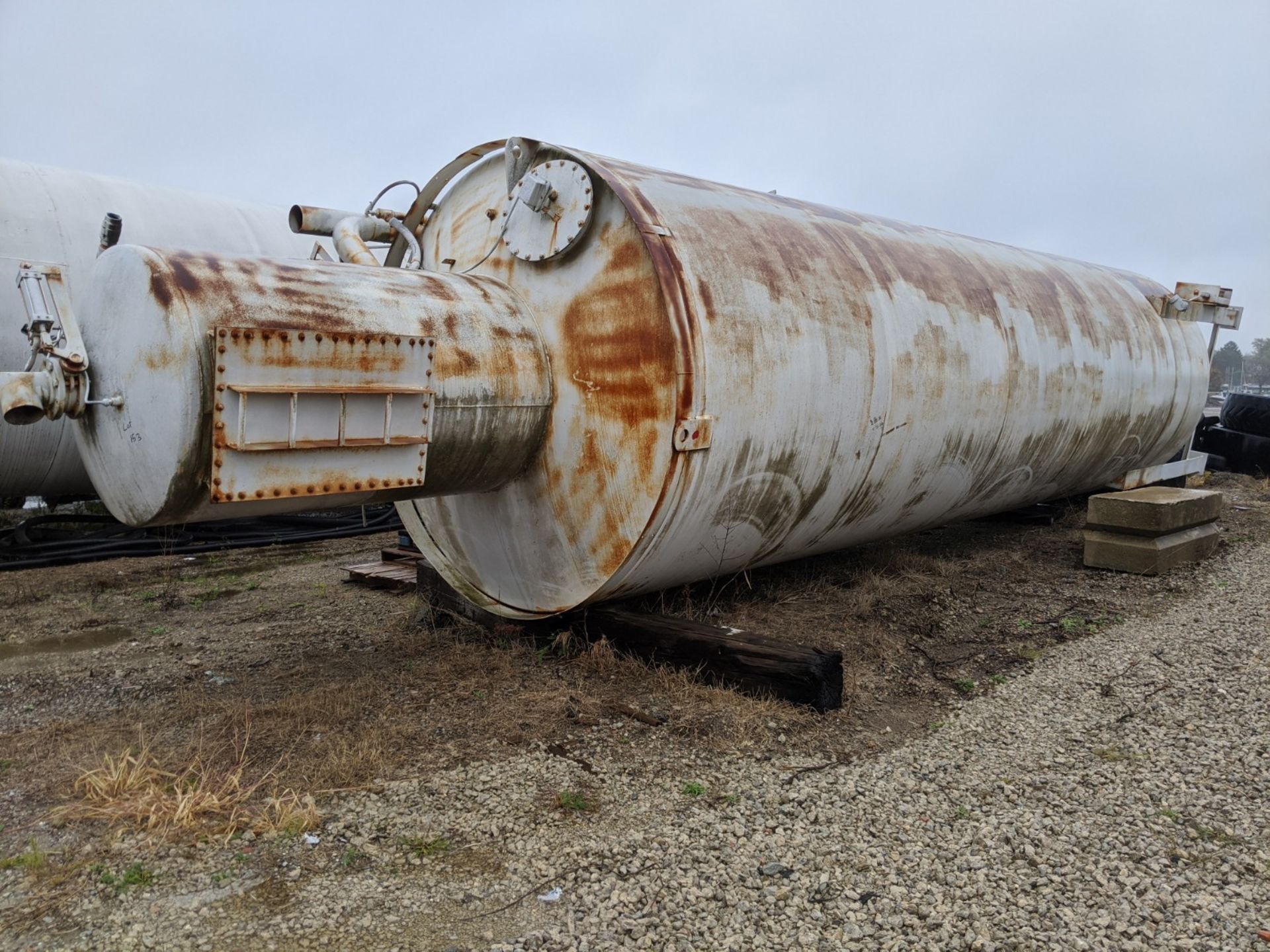 10' DIAMETER X 30' PNEUMATIC TRANSFER SILO **1 Williams Street, Grand River, OH 44077 - Rick Knapp