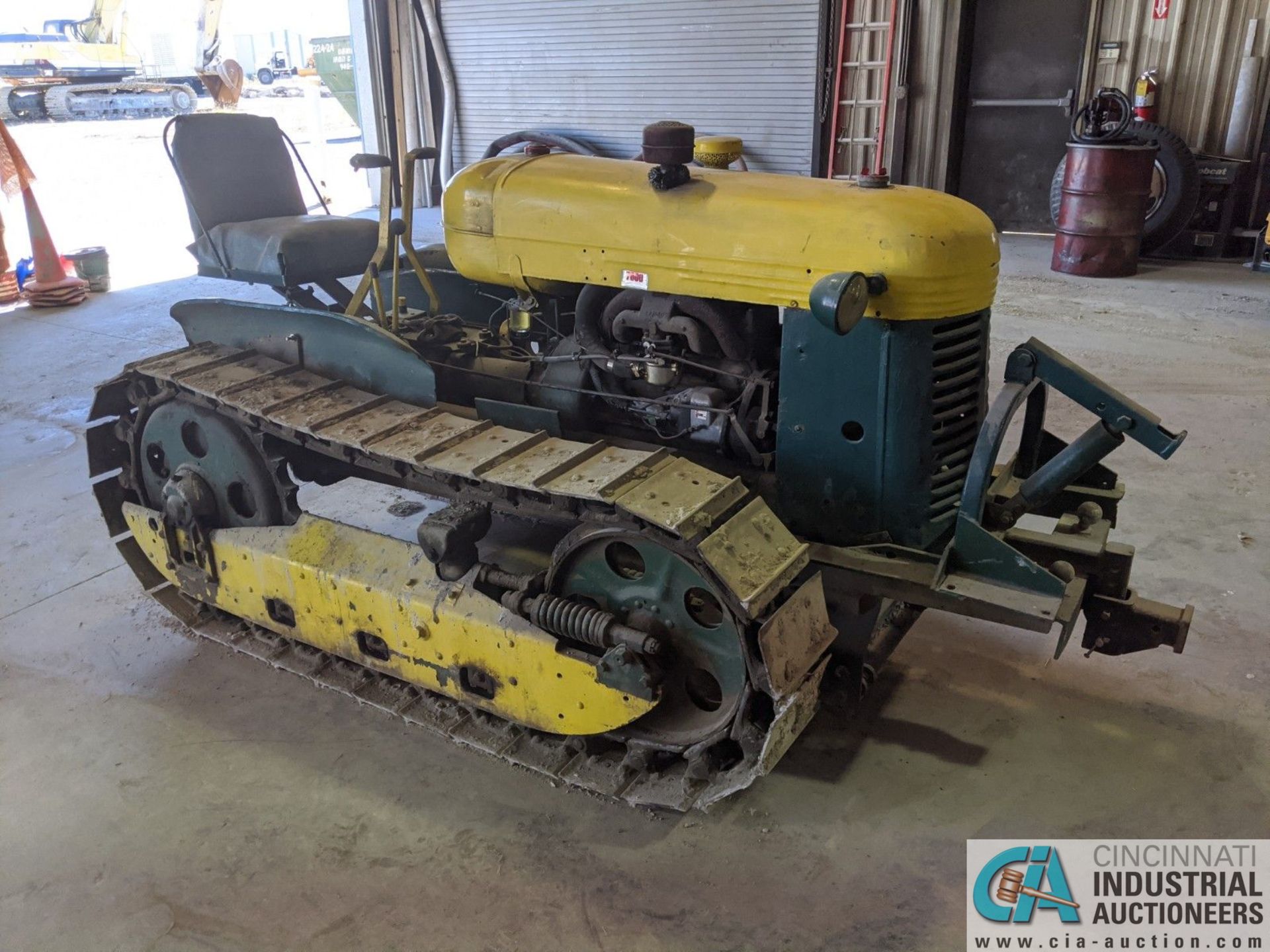 CLEAT ANTIQUE CRAWLER DOZER **1 Williams Street, Grand River, OH 44077 - Rick Knapp 440-391-0823** - Image 2 of 9