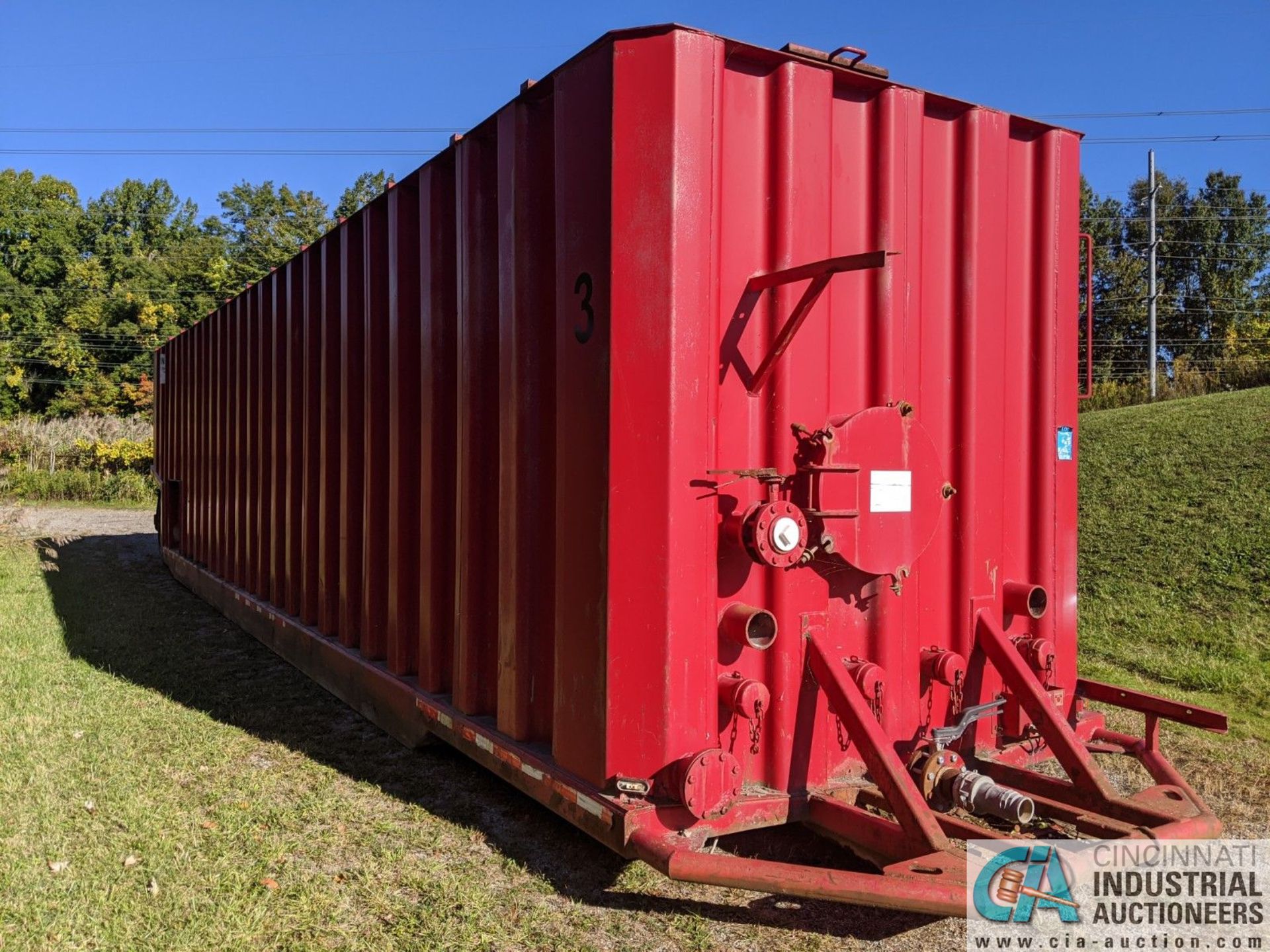 500 BARREL VE ENTERPRISES SINGLE AXLE FRAC TANK TRAILER (220 Blackbrook Rd., Painsville, OH - Image 2 of 7