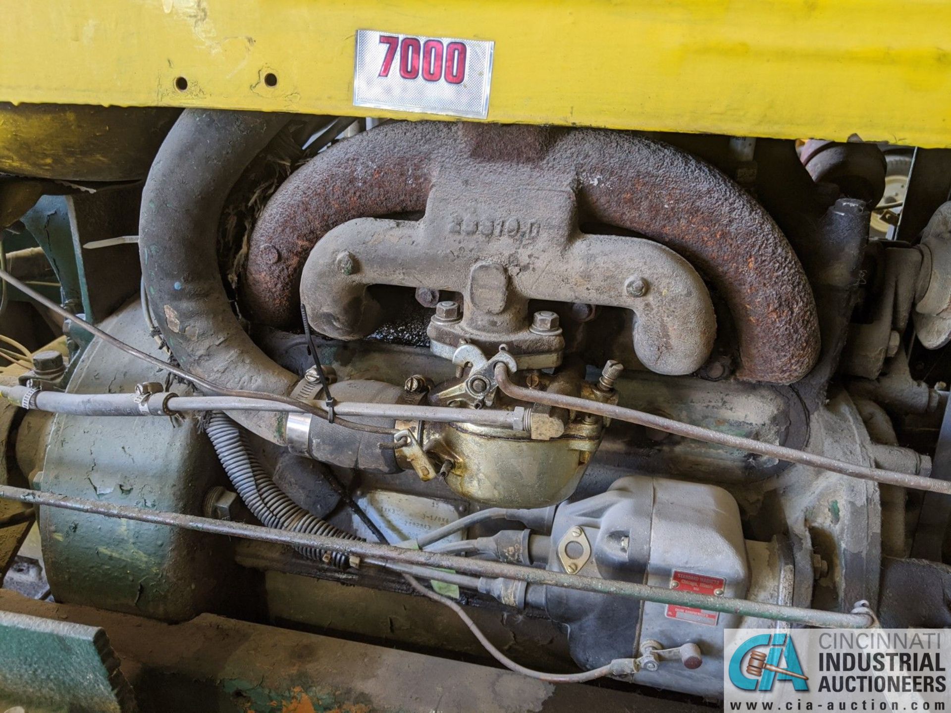 CLEAT ANTIQUE CRAWLER DOZER **1 Williams Street, Grand River, OH 44077 - Rick Knapp 440-391-0823** - Image 4 of 9