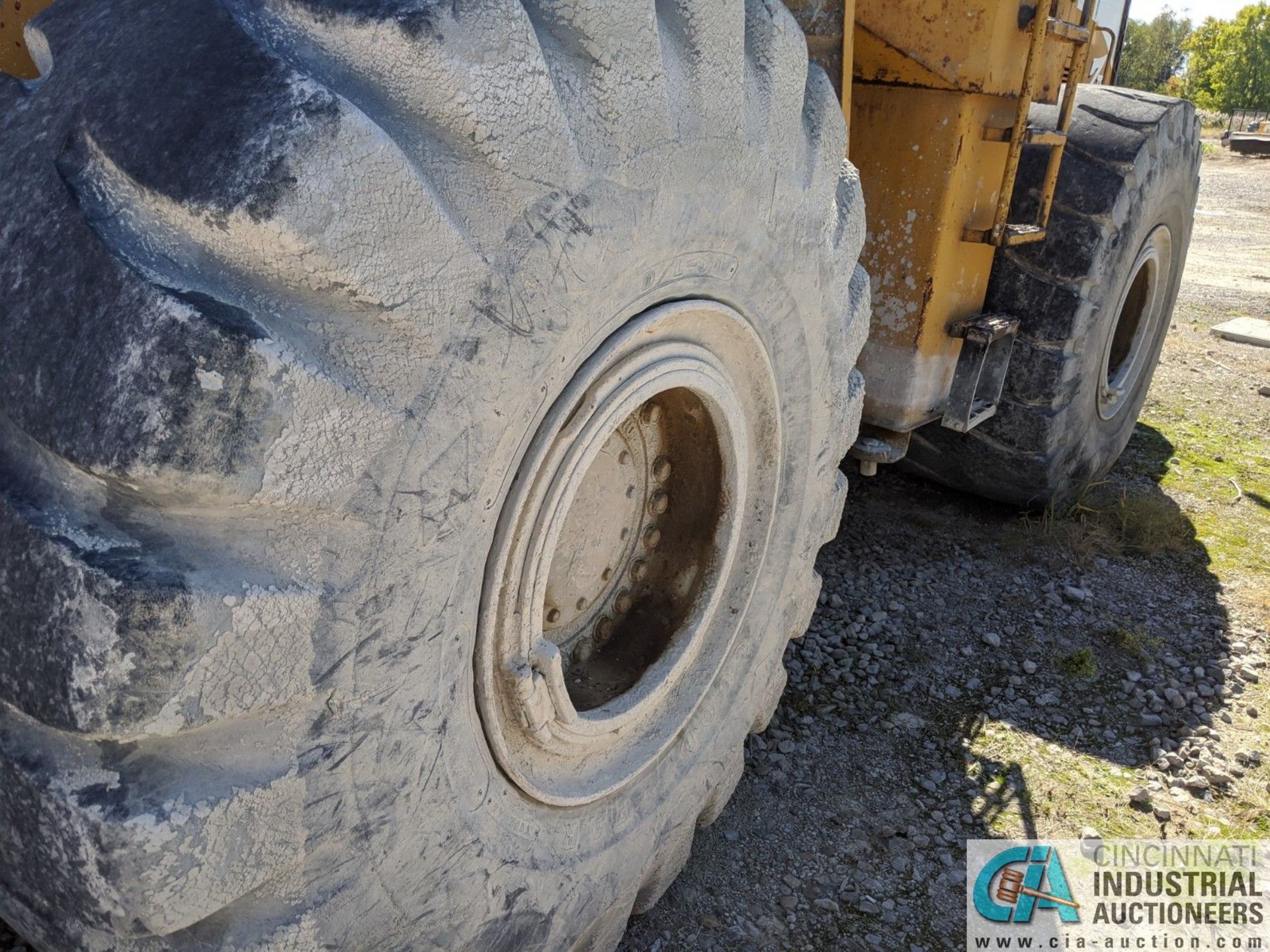 KAWASAKI MODEL 95ZIV RUBBER WHEEL LOADER; S/N 9703-5444, TRANSMISSION ISSUE **1 Williams Street, - Image 6 of 10