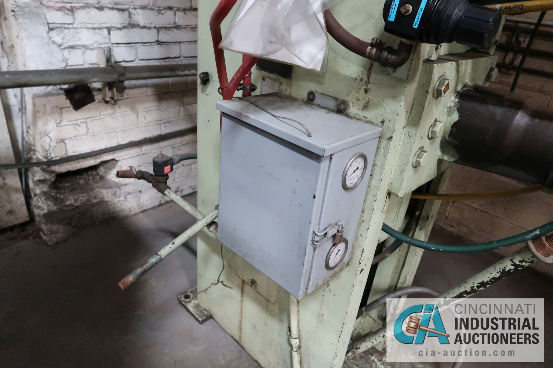 50 KVA TAYLOR-WINFIELD MODEL ENC-12-50 AIR OPERATED SPOT WELDER; S/N 63214, WITH TECHNITRON MCS 2109 - Image 5 of 8