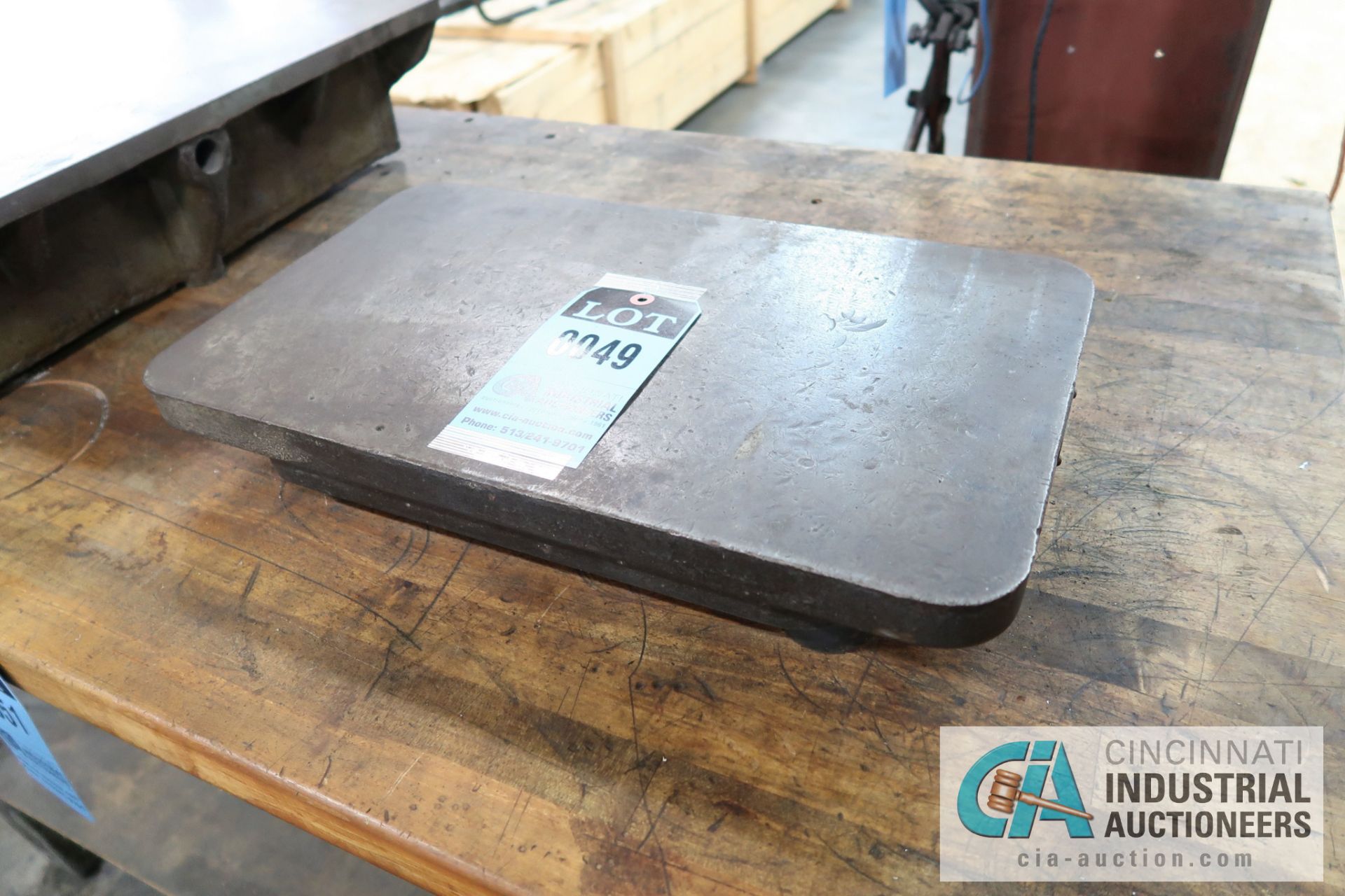 11-1/2" X 20" X 2-1/2" HIGH CAST IRON SURFACE PLATE