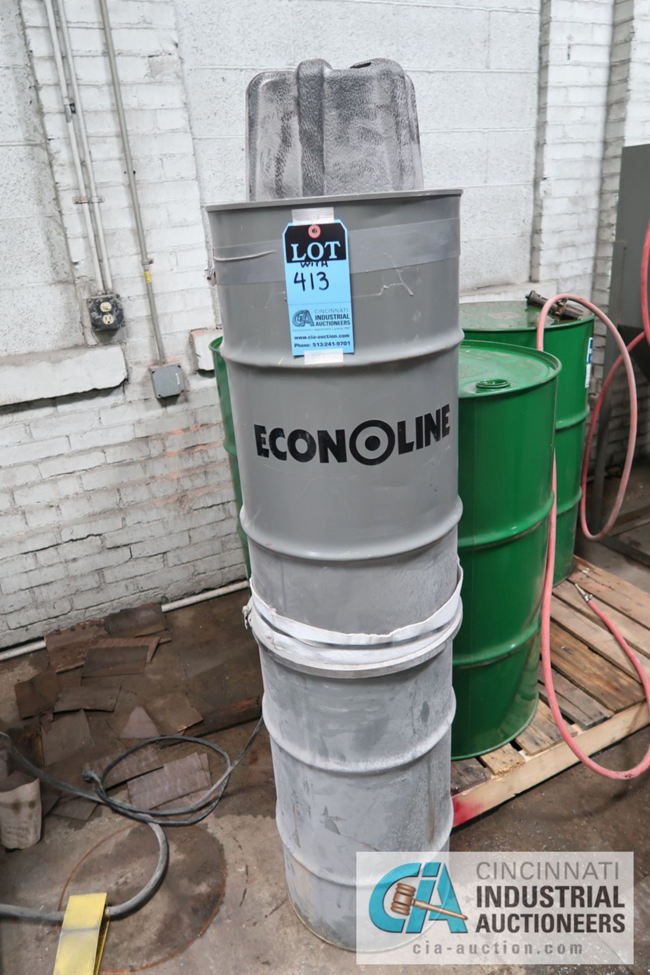 ECONOLINE DRY BLAST CABINET; S/N N/A, WITH DUST COLLECTOR **LOADING FEE DUE THE "ERRA" GRG TRUCKING, - Image 6 of 6