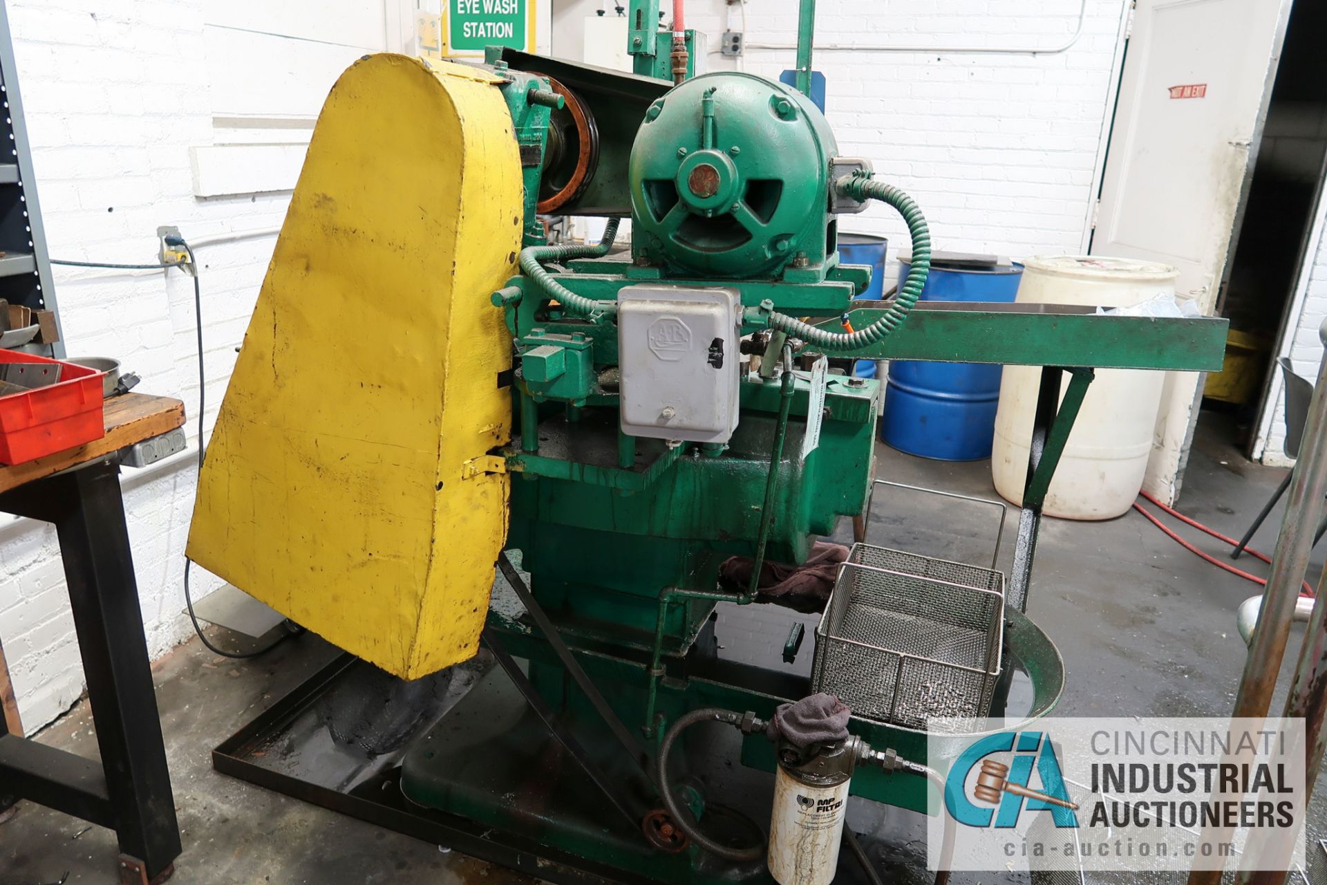 WATERBURY-FARRELL MODEL 200 FLAT DIE THREAD ROLLER; S/N N/A, ASSET # 108501, 3 HP MOTOR **LOADING - Image 3 of 6