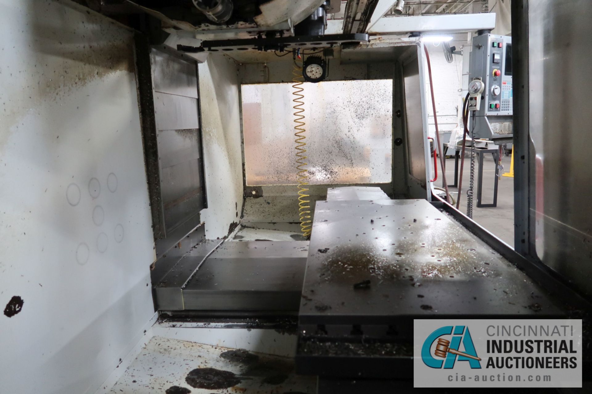 HAAS MODEL VF5/50 CNC VERTICAL MACHINING CENTER; S/N 25662, 23" X 50" TABLE, 50 TAPER SPINDLE, 30- - Image 10 of 17