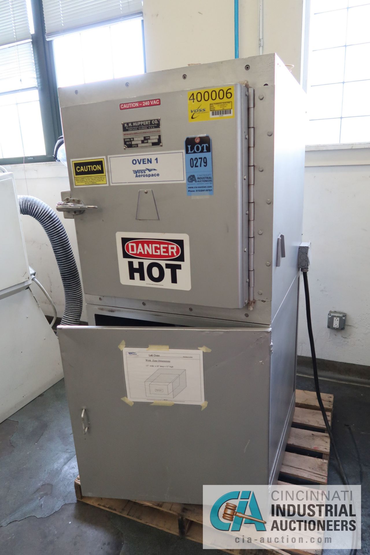 KH HUPPERT STYLE CK131516 TYPE CK ELECTRIC HEAT TREAT OVEN; S/N 128, 220 SPH VOLTS, 6.5 KW AMPS, 13" - Image 2 of 5