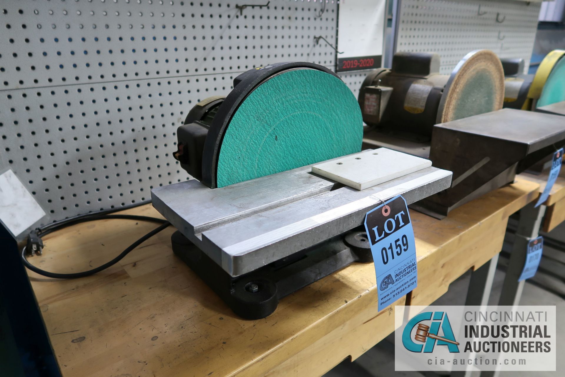 12" CENTRAL MACHINERY BENCH DISC SANDER - Image 2 of 2