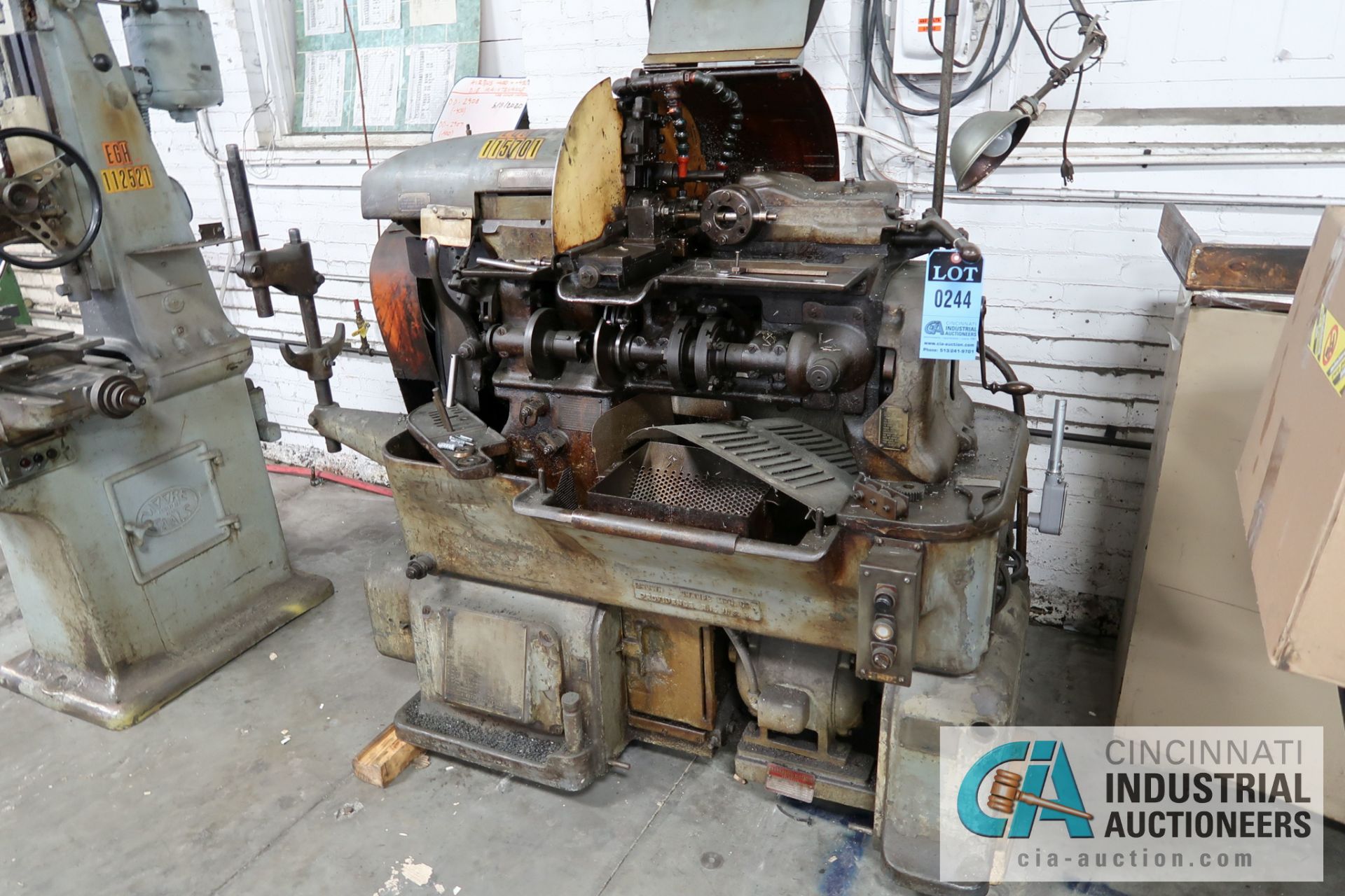 BROWN AND SHARPE MODEL OG AUTOMATIC SCREW MACHINE; S/N 14788 **LOADING FEE DUE THE "ERRA" GRG - Image 2 of 6