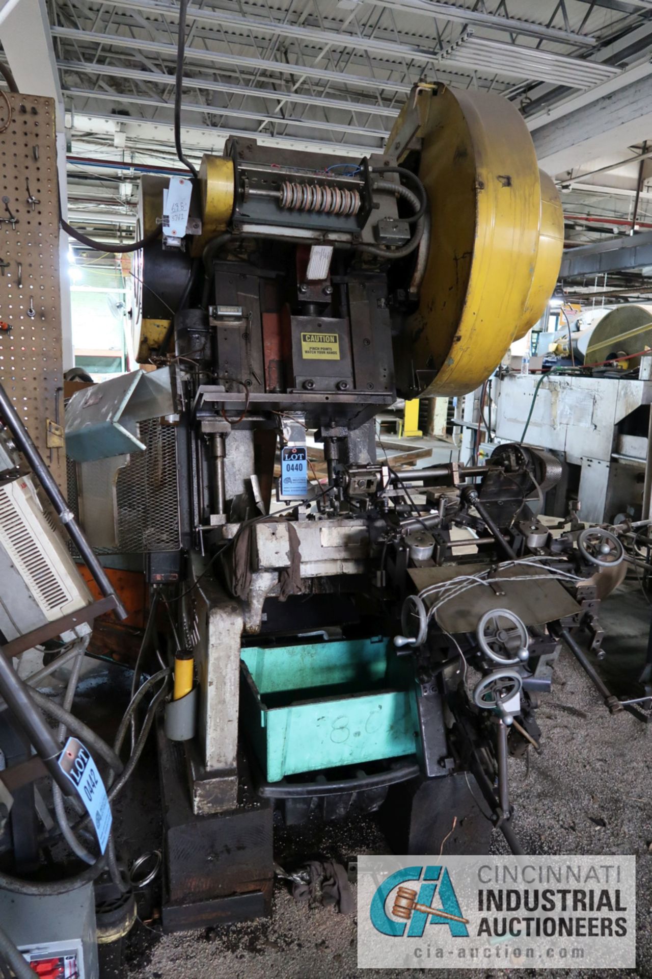 35 TON V&O NO. 35 OBI PRESS; S/N 3551-395, WITH VOSS BUILT MOUNTED DUAL FEEDER, 1-1/4" STROKE, 3"