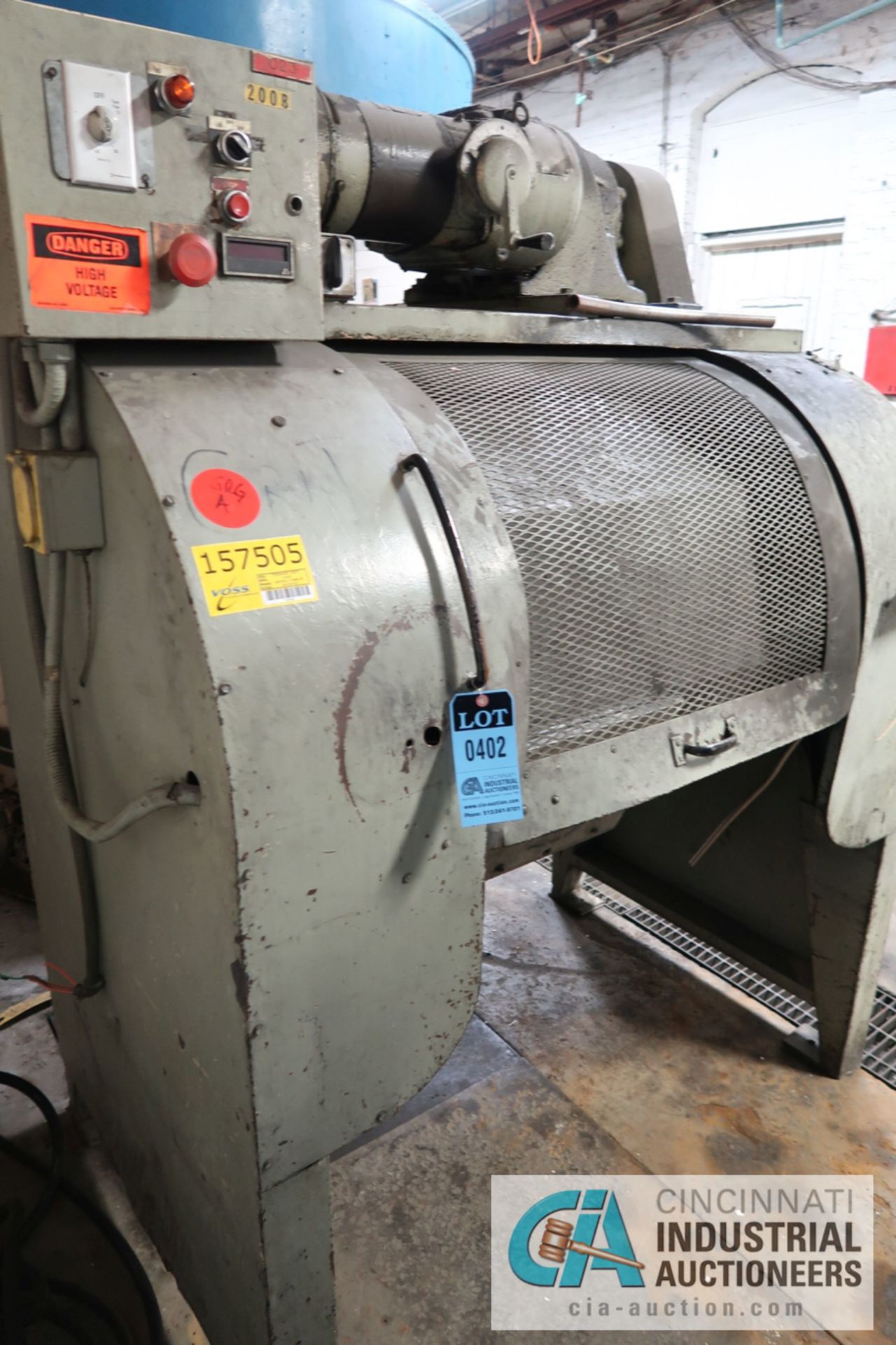 32" DIAMETER ALMCO MODEL BARREL TUMBLER PARTS FINISHER; S/N DB-200-30-2 **LOADING FEE DUE THE "ERRA" - Image 2 of 5