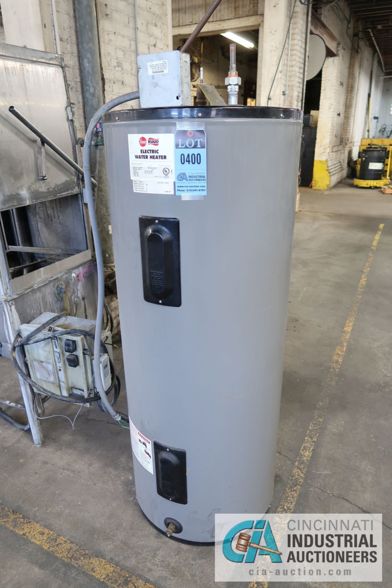RUDO MODEL ELD-80C ELECTRIC WATER HEATER, 80 GALLON CAPACITY (NEW 7-2017) **LOADING FEE DUE THE "