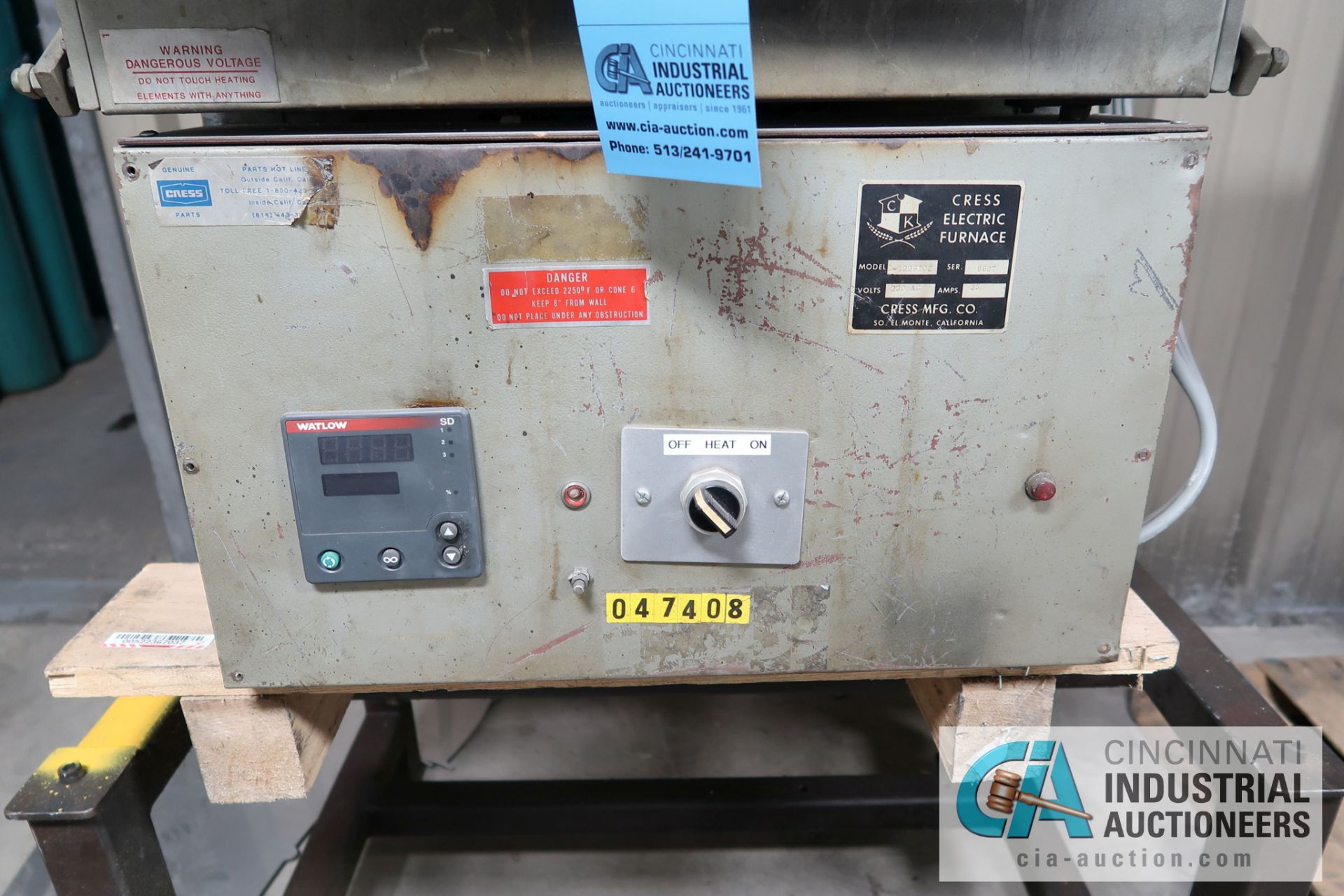 CRESS MODEL C-1228TC2 ELECTRIC FURNACE; S/N 8607, 230 VOLTS, 25 AMP, 3-PHASE **LOADING FEE DUE - Image 2 of 4