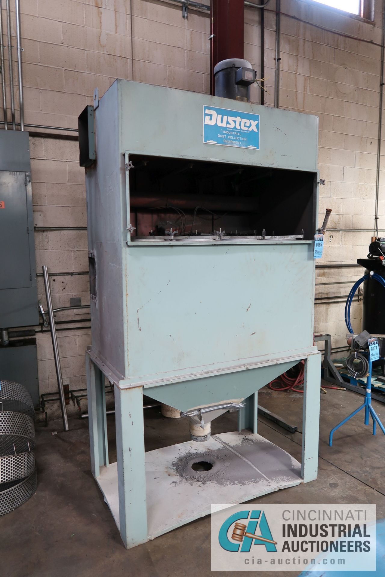 DUSTEX MODEL CJU400SP EIGHT-FILTER BOTTOM DISCHARGE DUST COLLECTOR **LOADING FEE DUE THE "ERRA" - Image 2 of 4